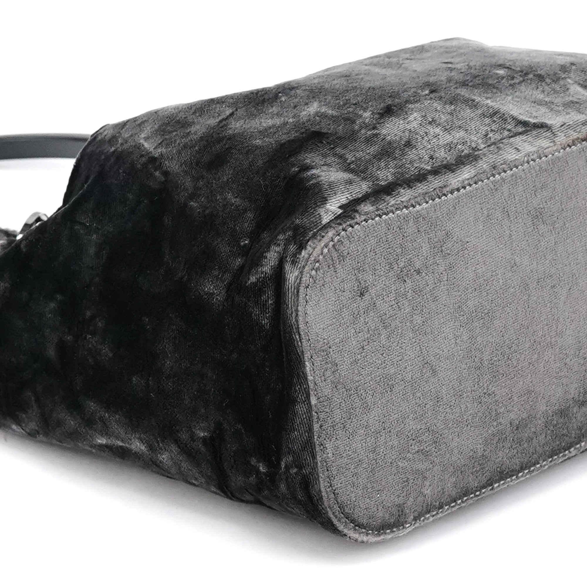Gucci 1999 Grey Velvet Loop Shoulder Bag