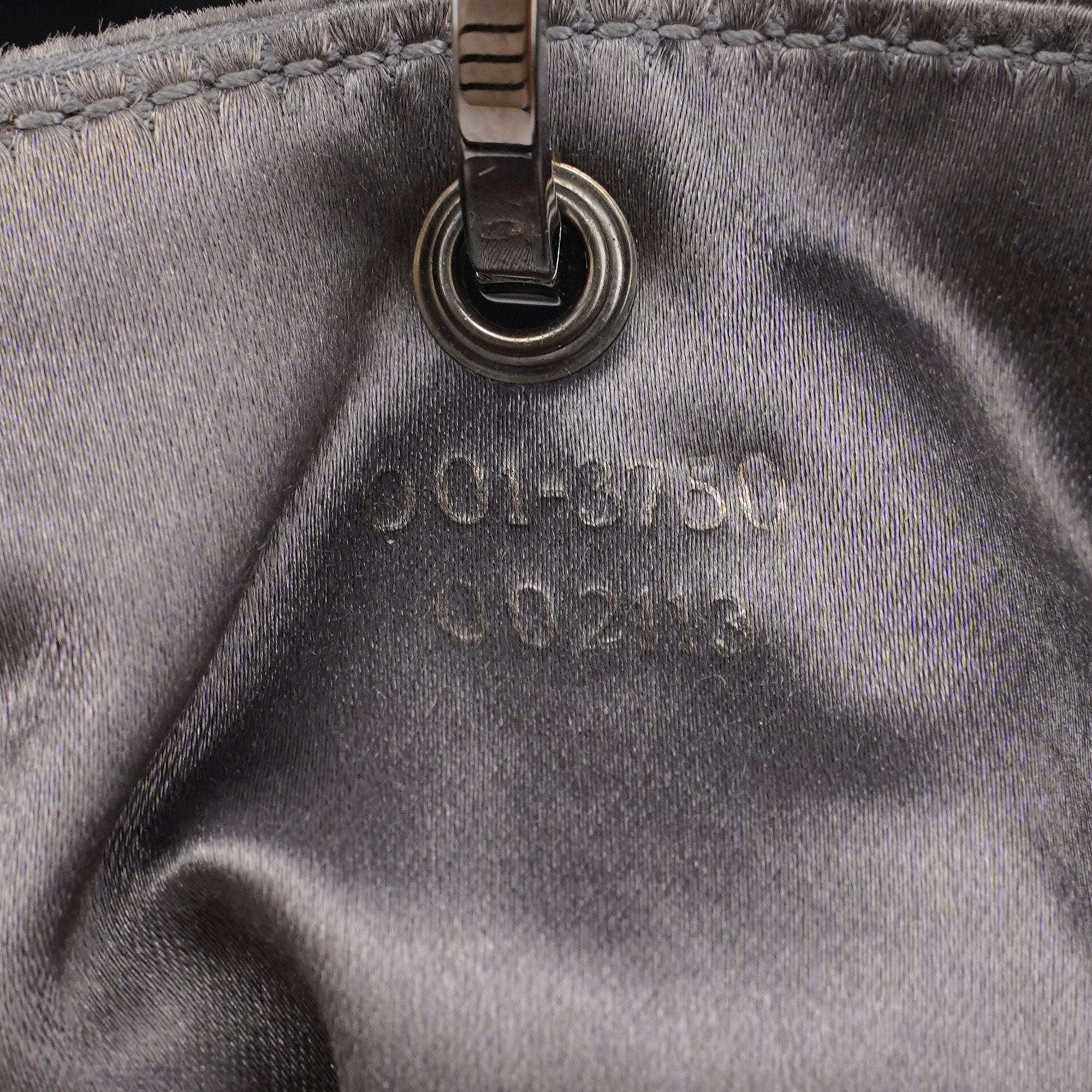 Gucci 1999 Grey Velvet Ring Bag