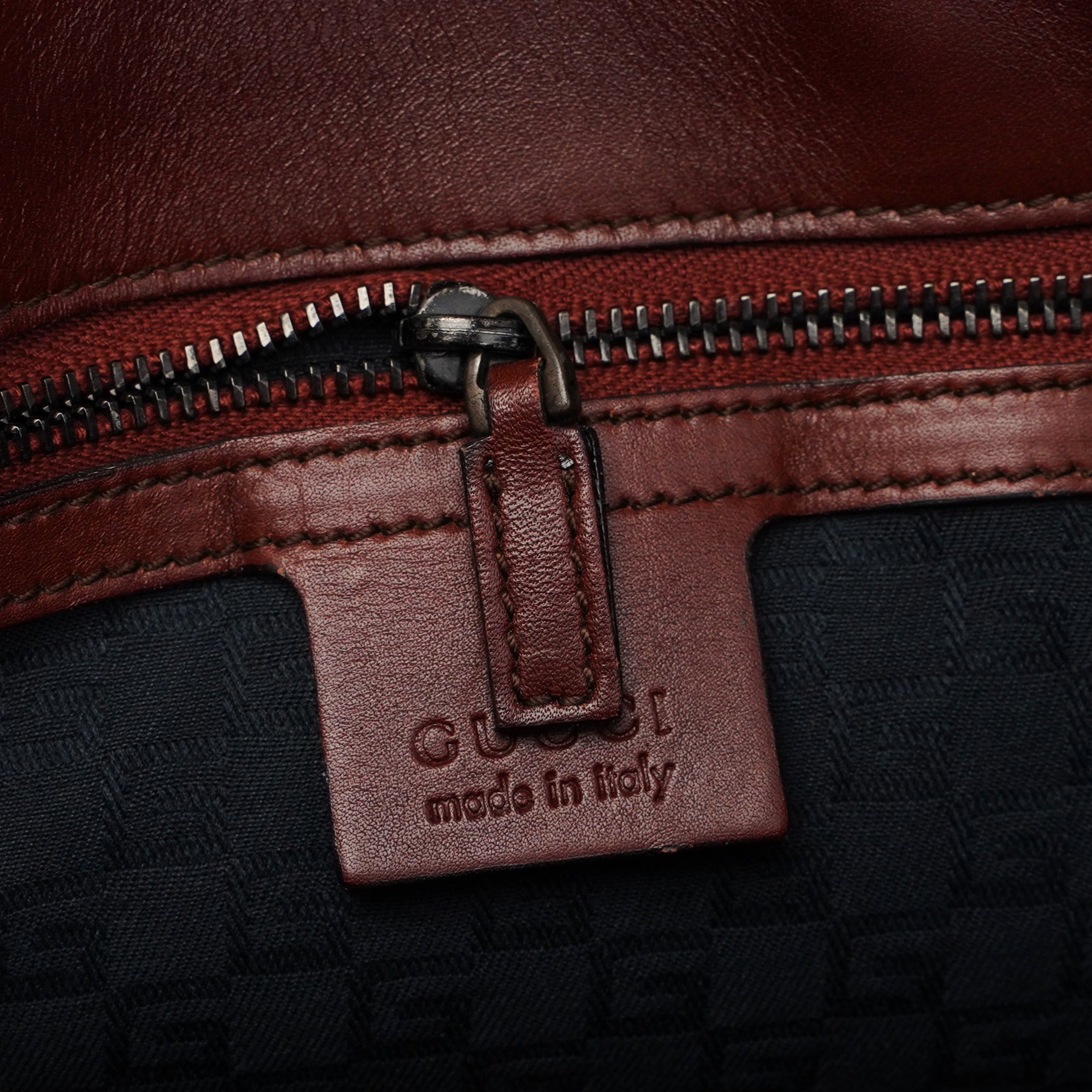 Gucci 2002 Burgundy Calfskin Shoulder Bag