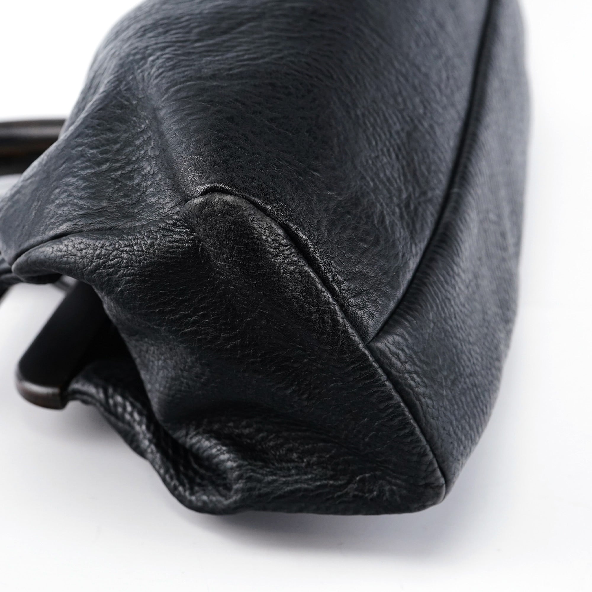 Gucci 2002 Sac Doctor du défilé en cuir de bison noir