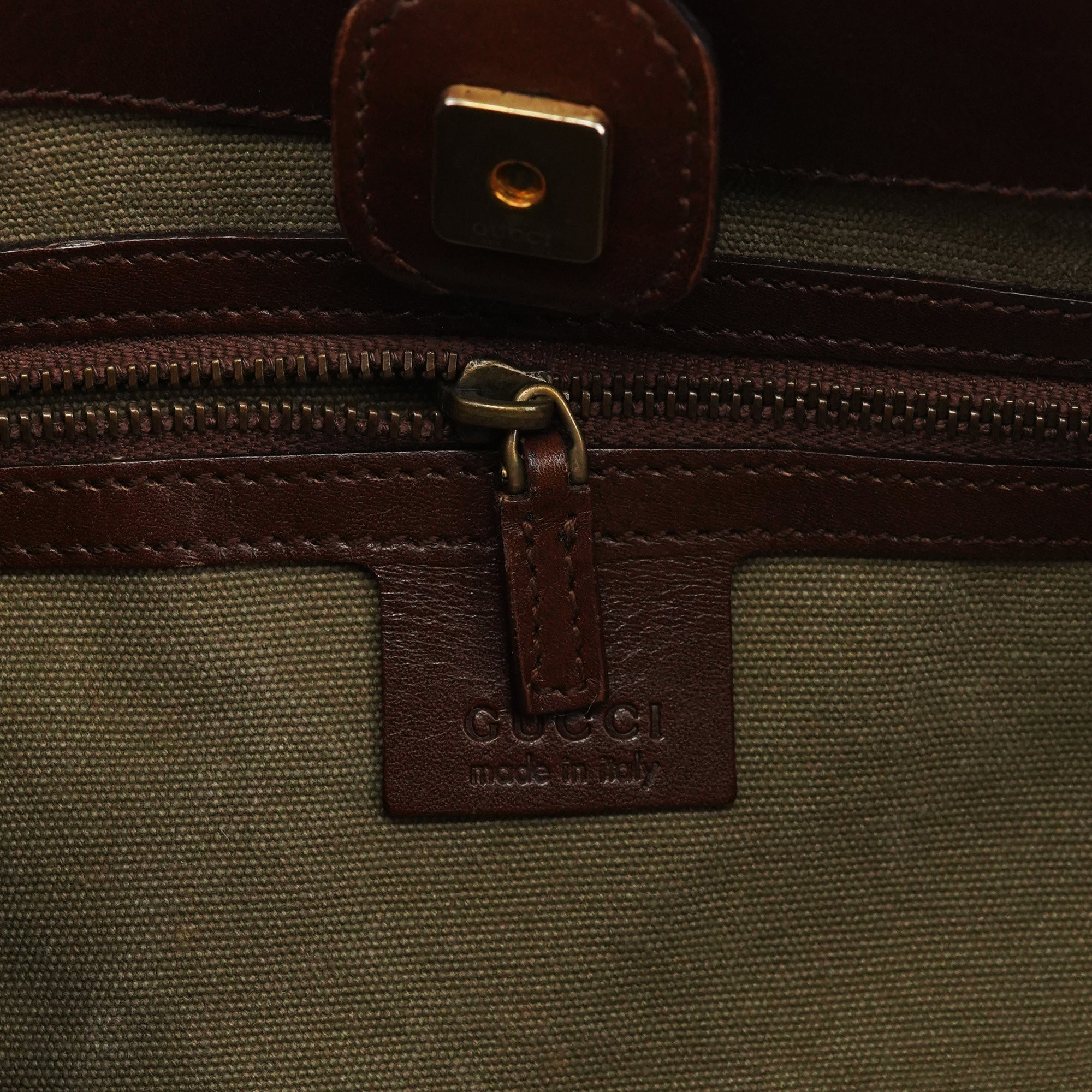 Gucci 2003 Sac porté épaule Bamboo en toile kaki