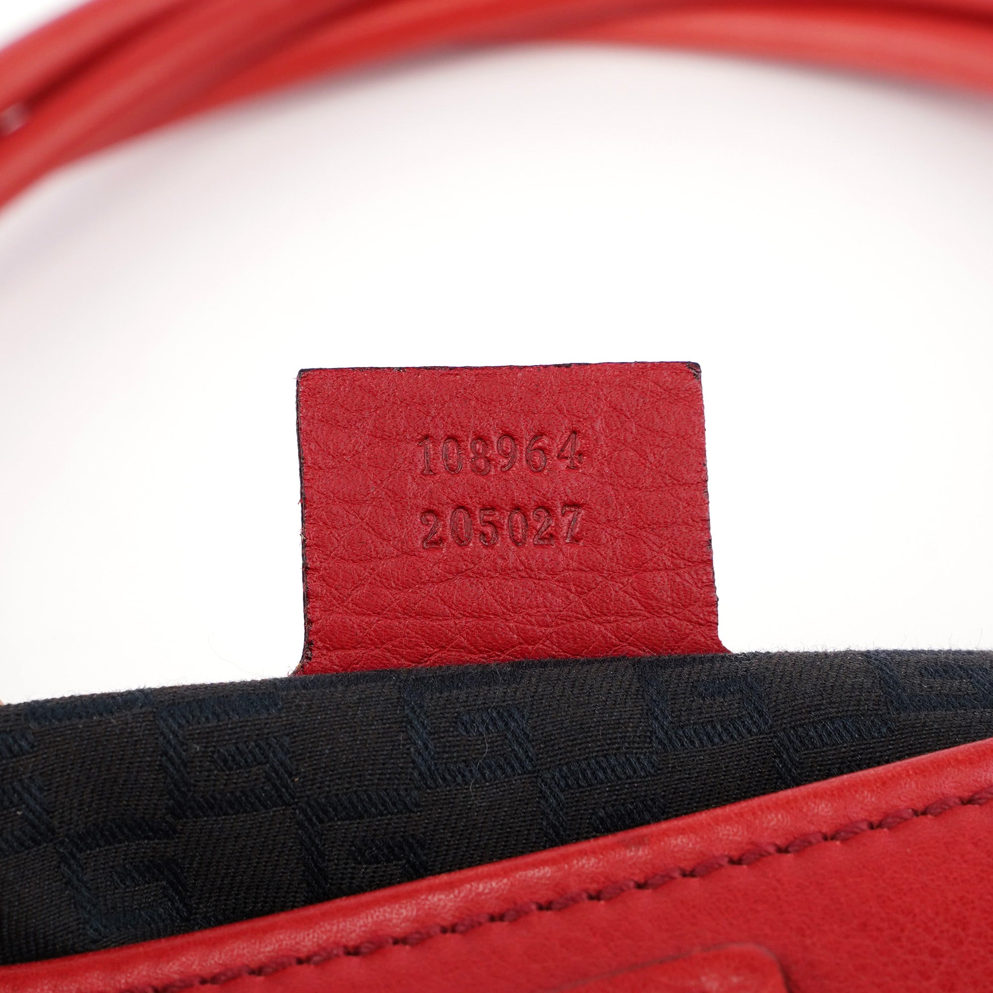 Gucci 2003 Red Calfskin Knot Shoulder Bag