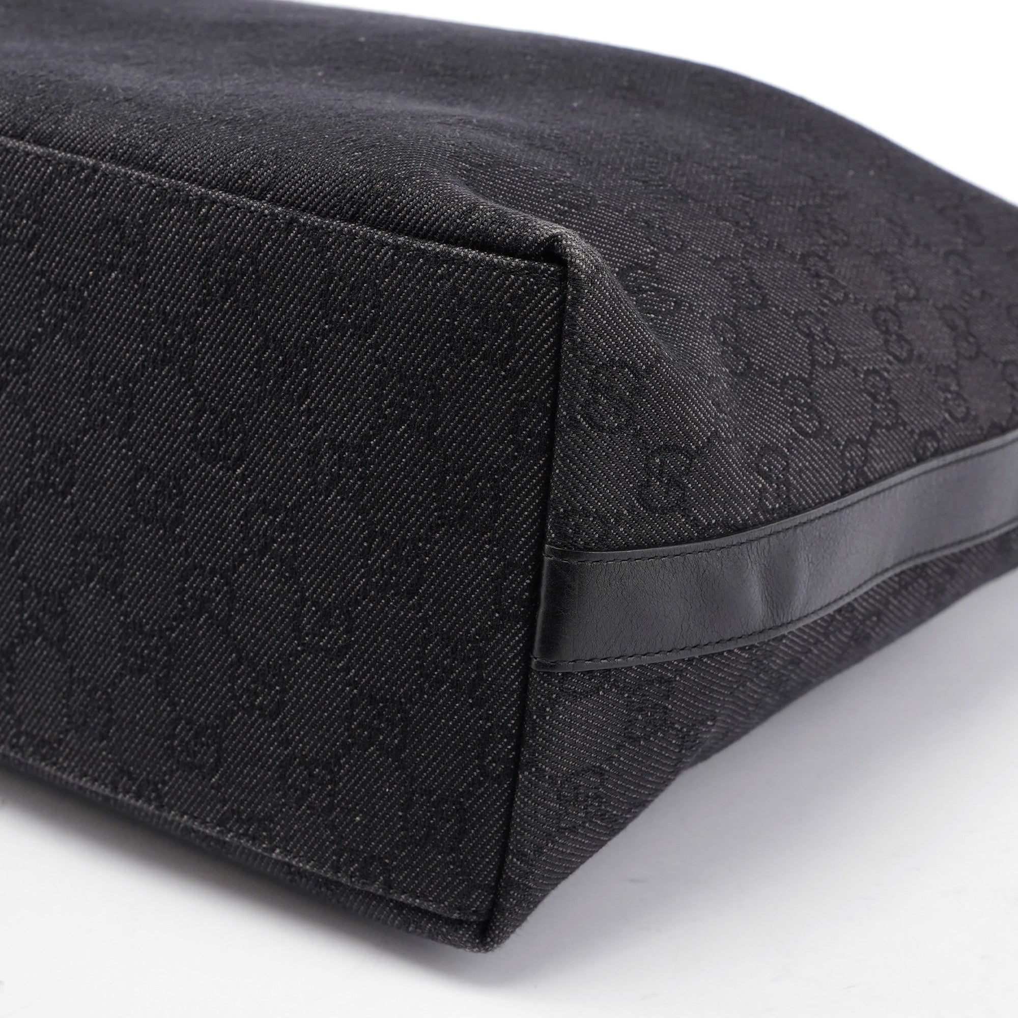 Gucci 246892 Sac hobo en denim GG anthracite