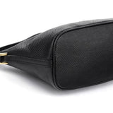 Gucci 250001 Black Lizard Embossed Boat Pochette