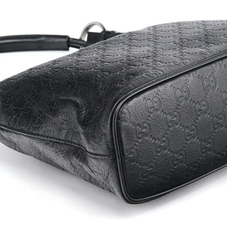 Gucci 253336 Black GG Embossed Leather Shoulder Bag