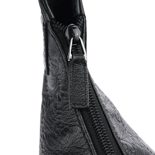 Gucci 253336 Black GG Embossed Leather Shoulder Bag