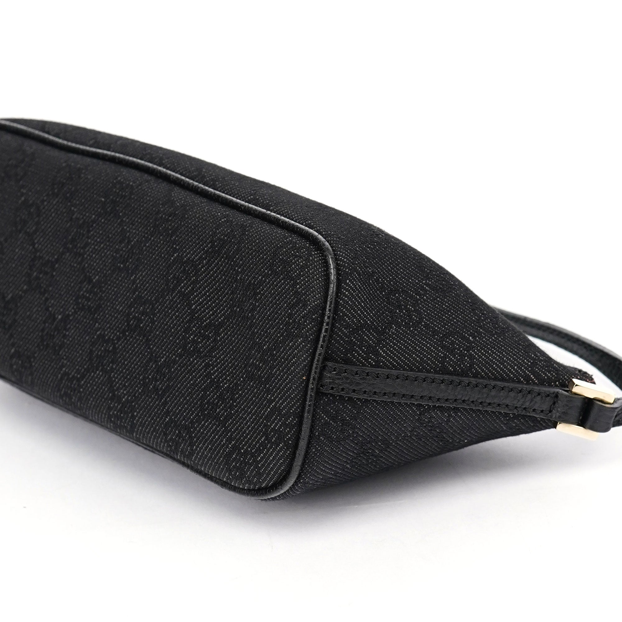 Gucci 257300 GG Boat Pochette en denim GG anthracite