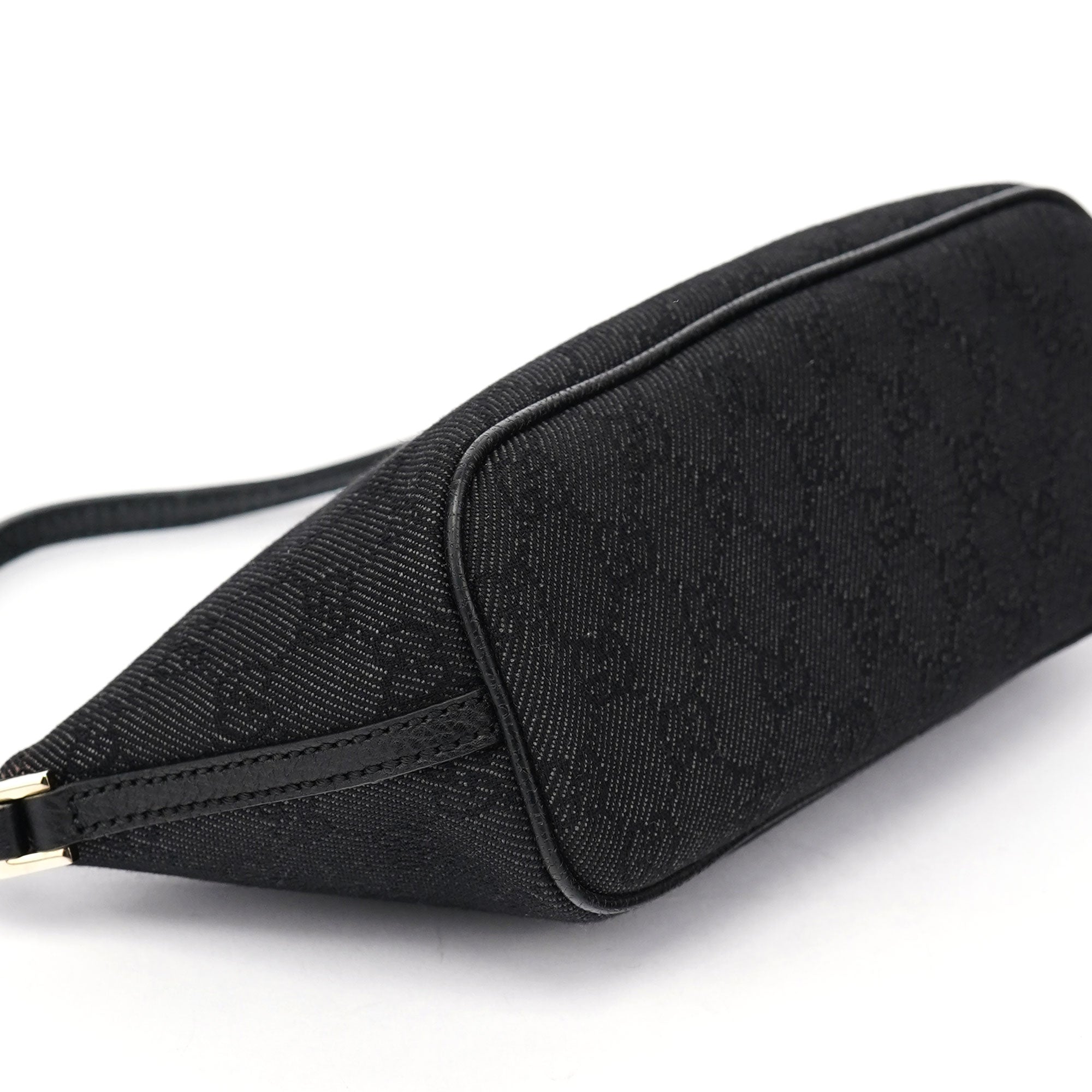 Gucci 257300 GG Boat Pochette en denim GG anthracite