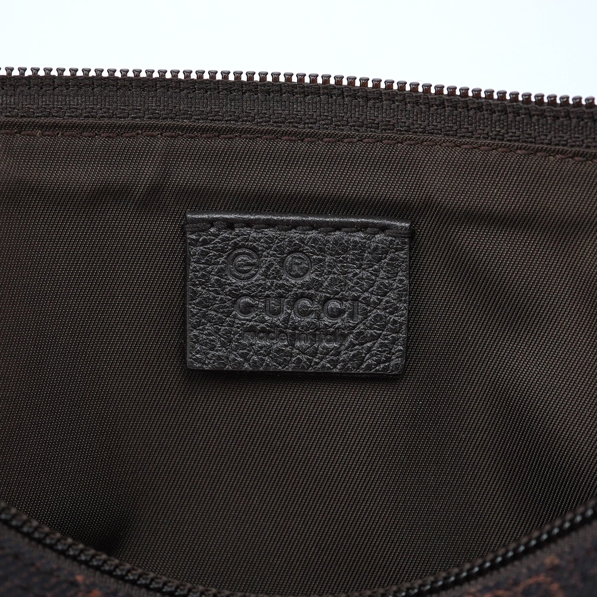 Gucci 257300 Brown GG Boat Pochette