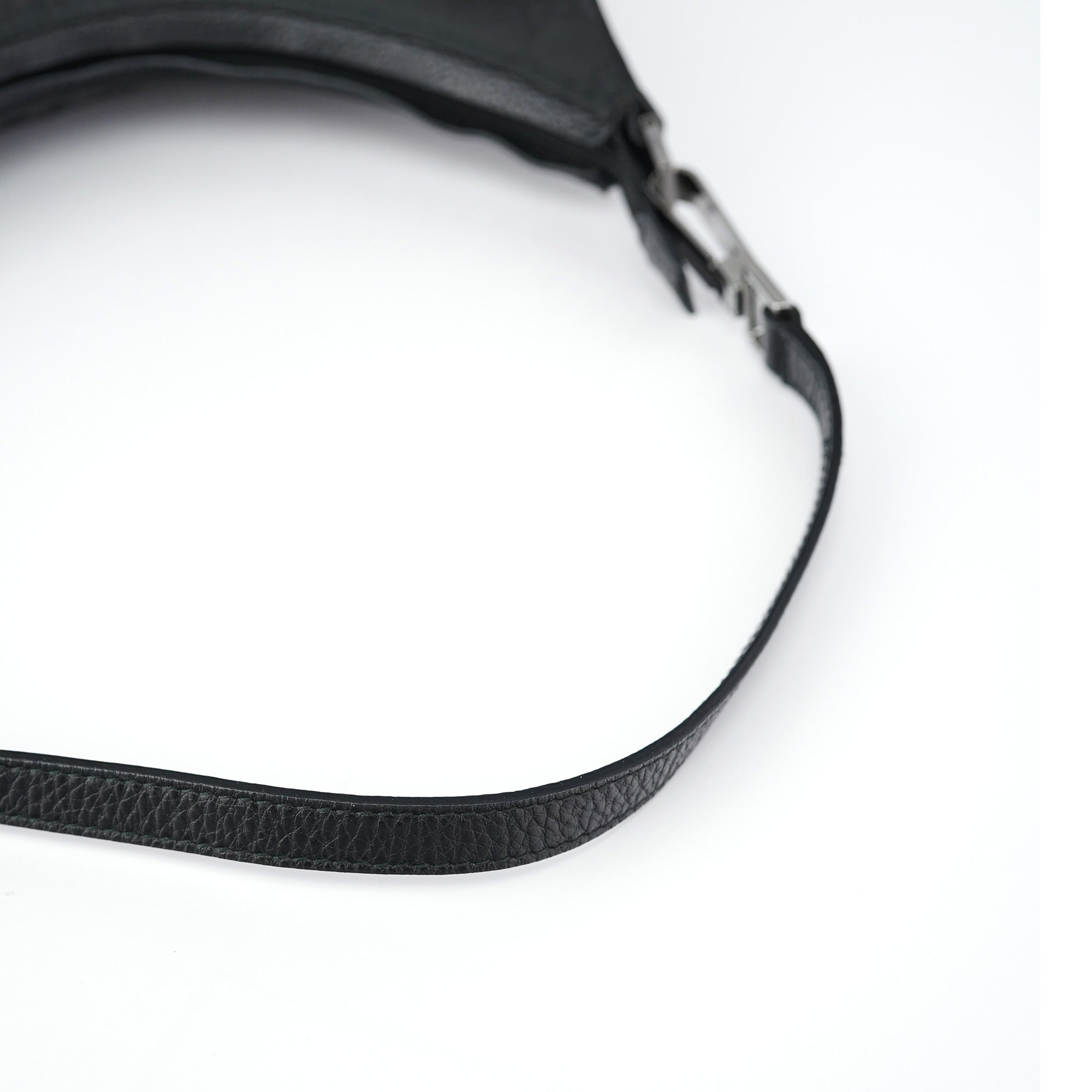 Gucci 28335 Black GG Shoulder Bag