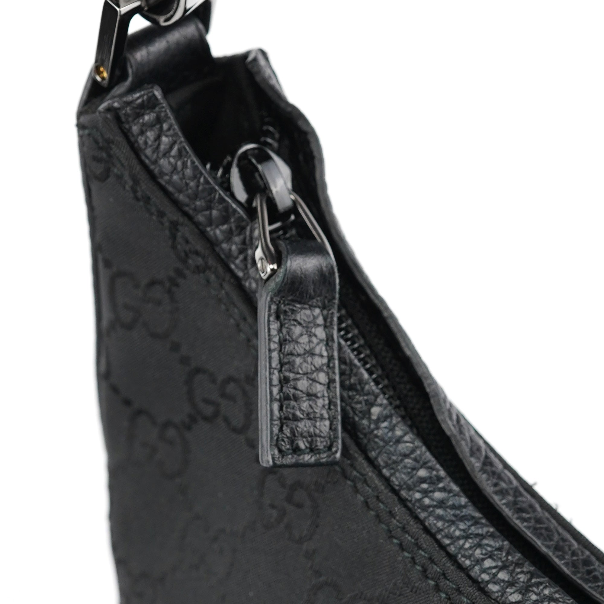 Gucci 28335 Black GG Shoulder Bag