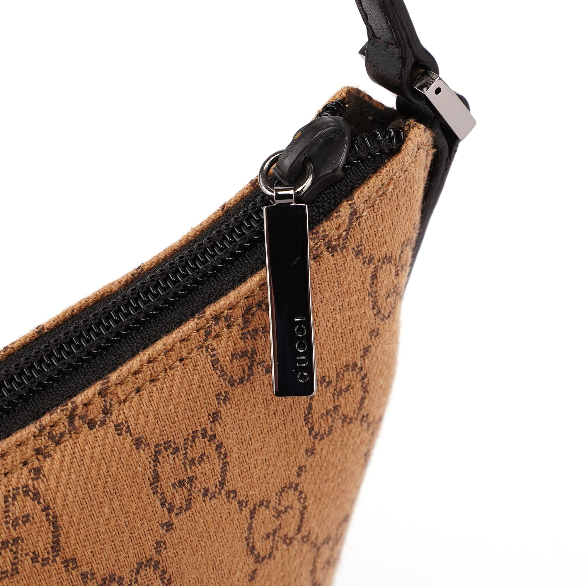 Gucci 32160 Beige Wool GG Shoulder Bag