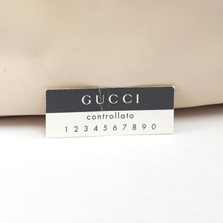 Gucci 5316. Gucci Off-White Leather Horsebit Shoulder Bag