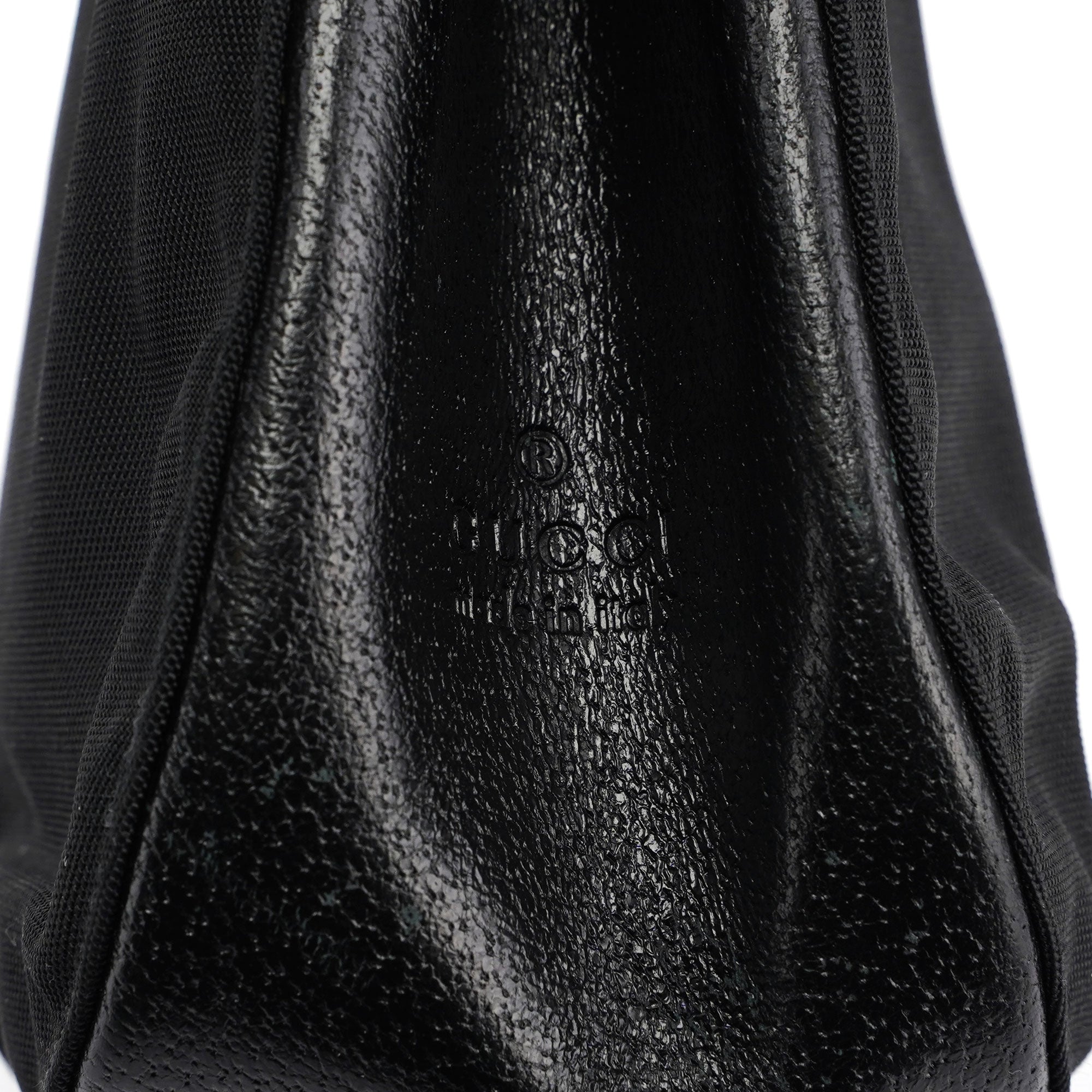 Gucci Bamboo Schultertasche aus schwarzem Canvas