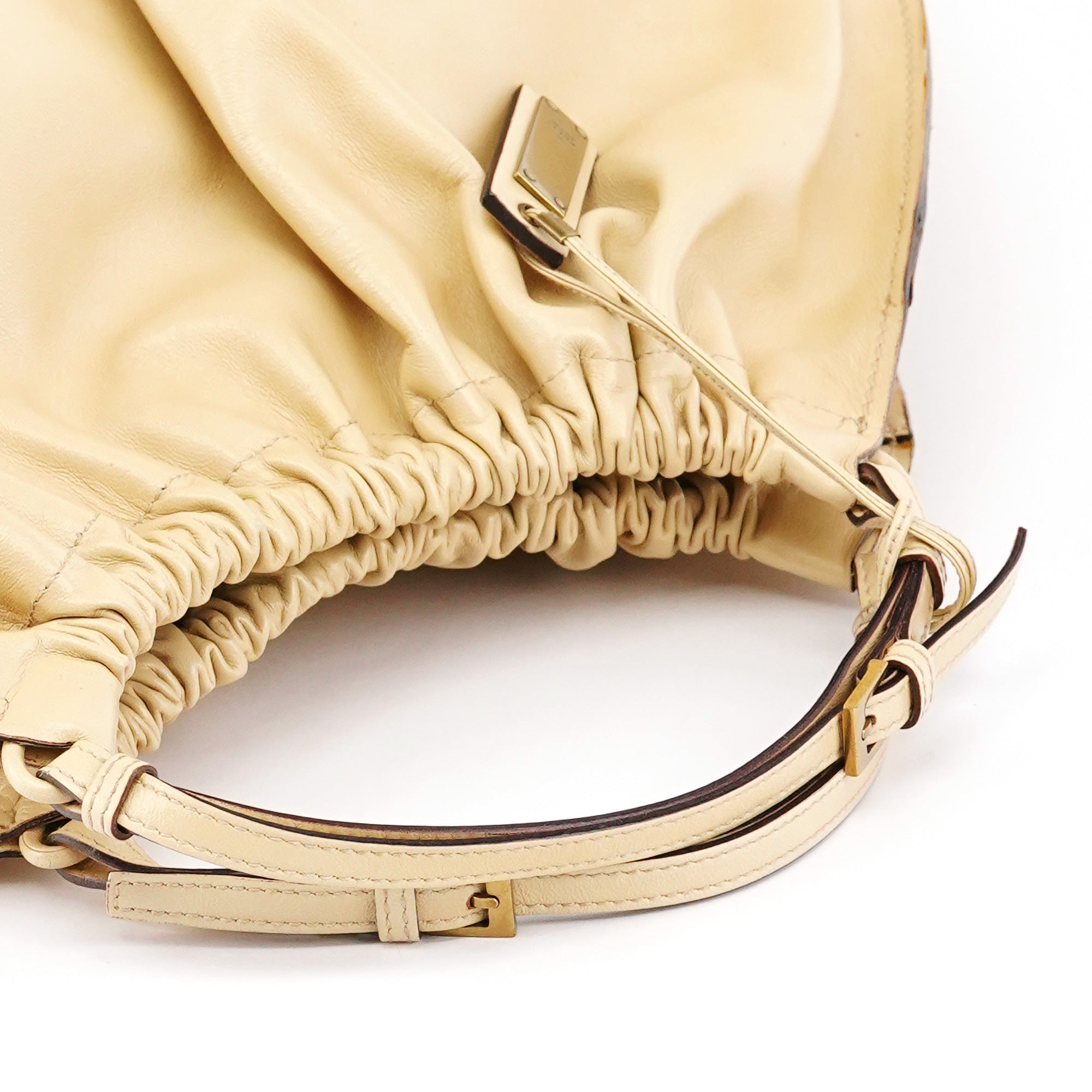 Gucci 76554 Beige Leather Ruched Hobo Bag