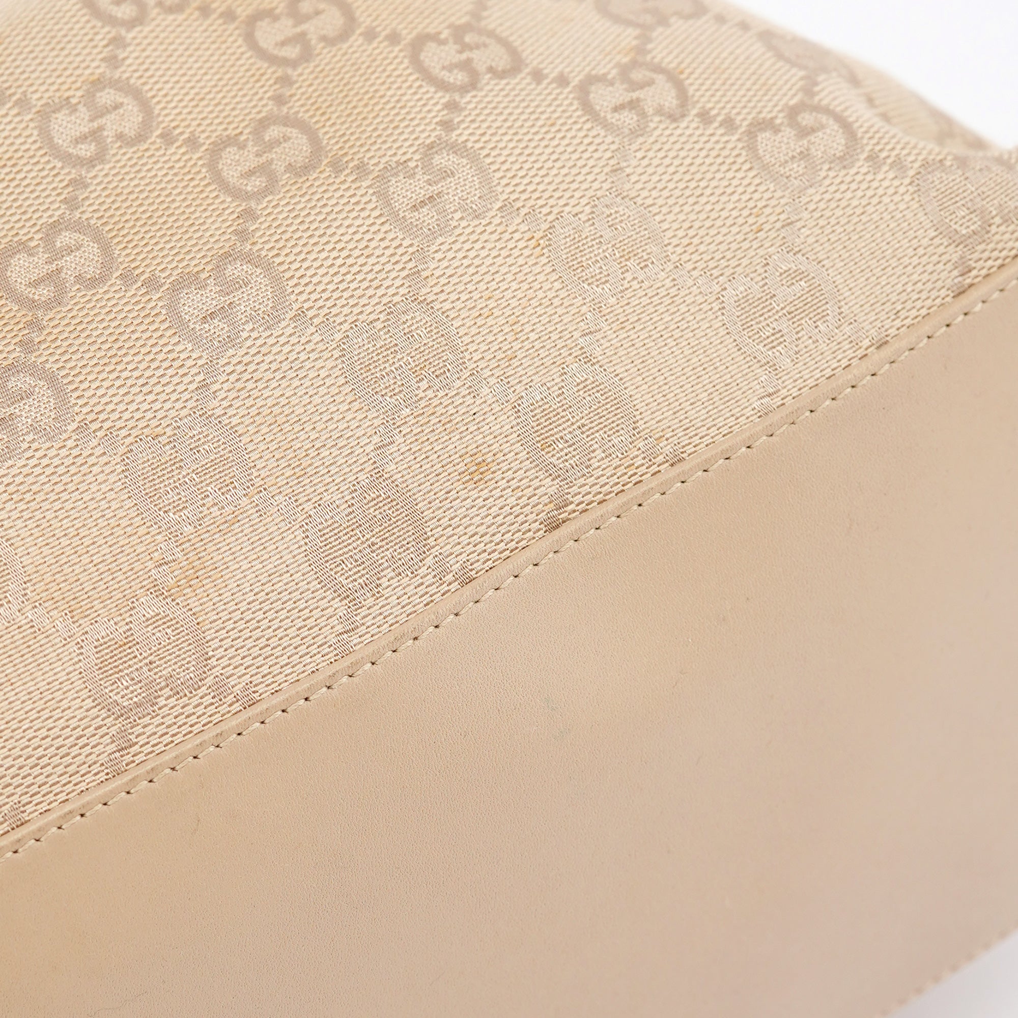Gucci 92709 Beige GG Bamboo Handle Shoulder Bag