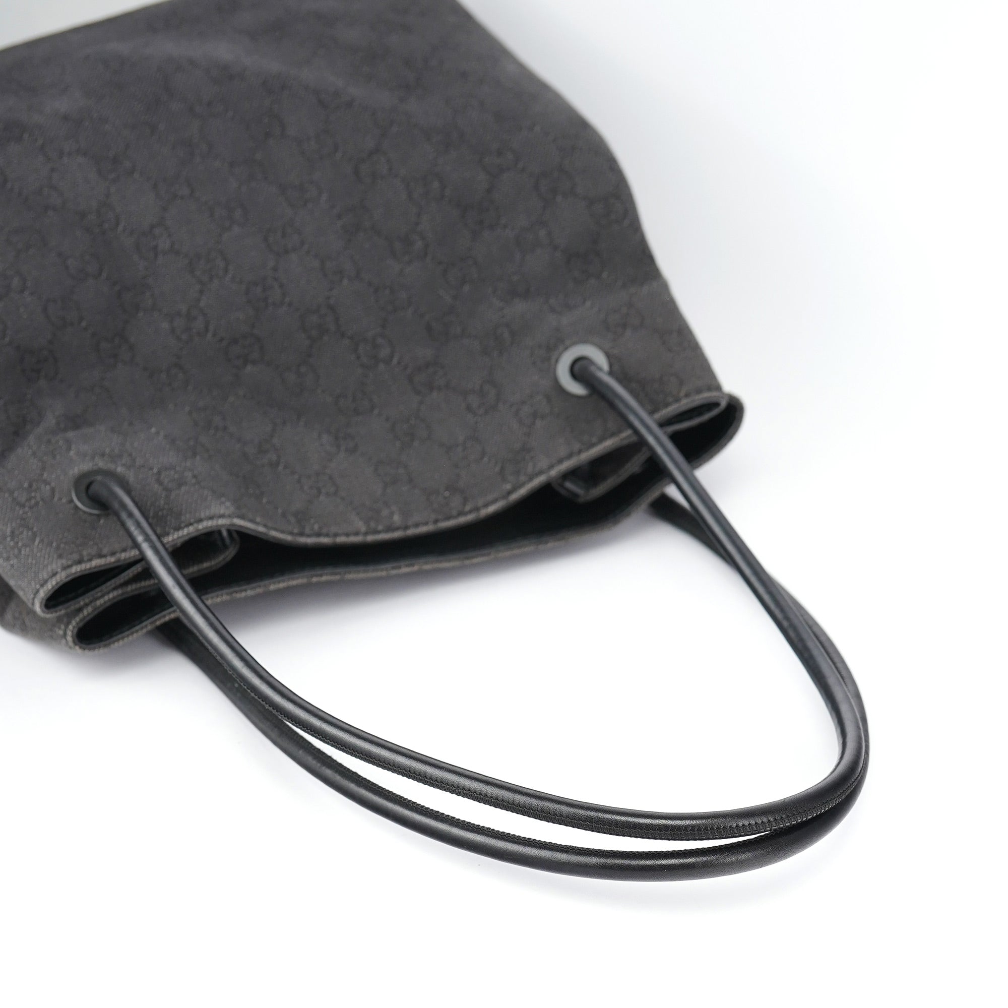 Gucci Sac cabas en denim GG anthracite