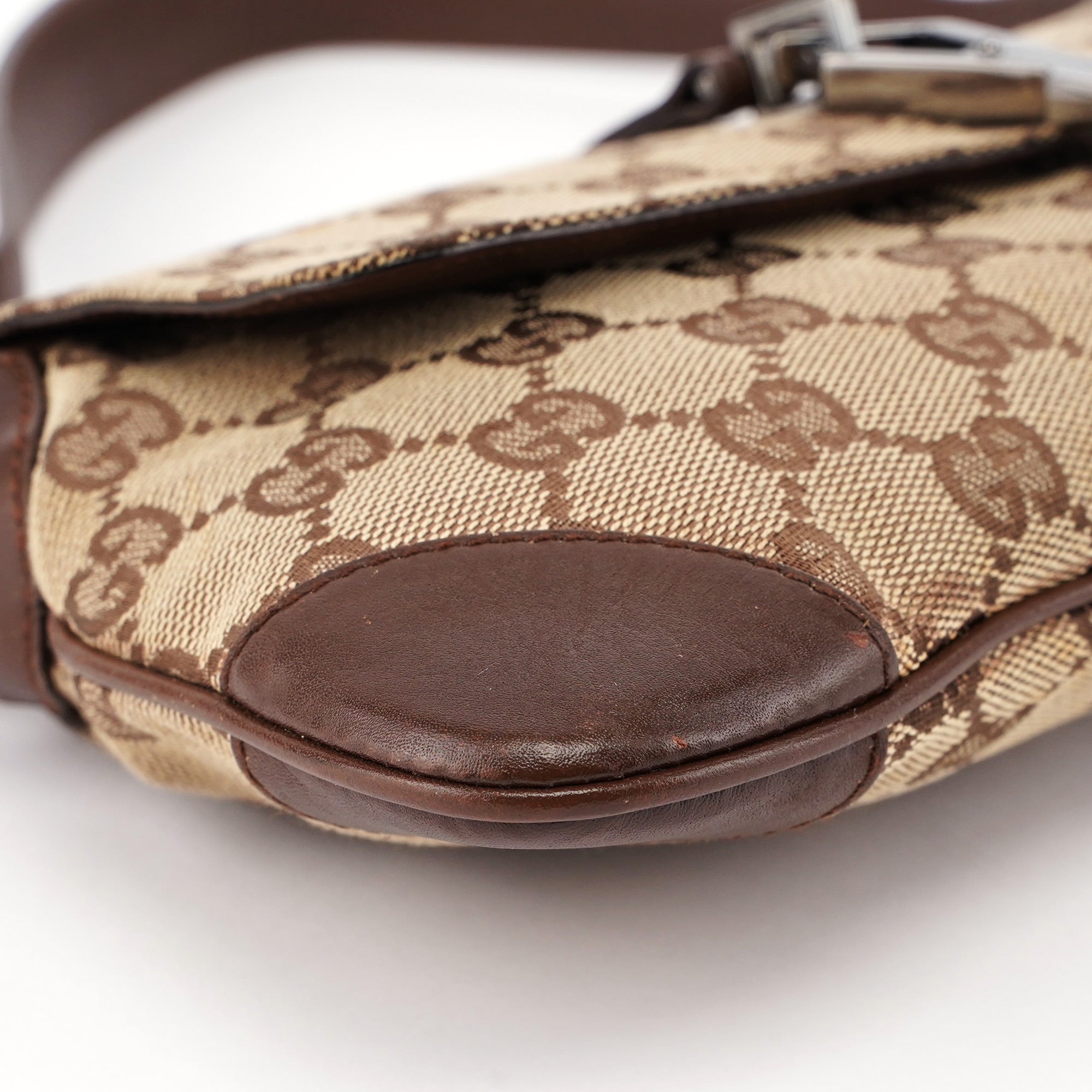 Gucci Jackie Schultertasche aus GG Canvas in Beige und Braun