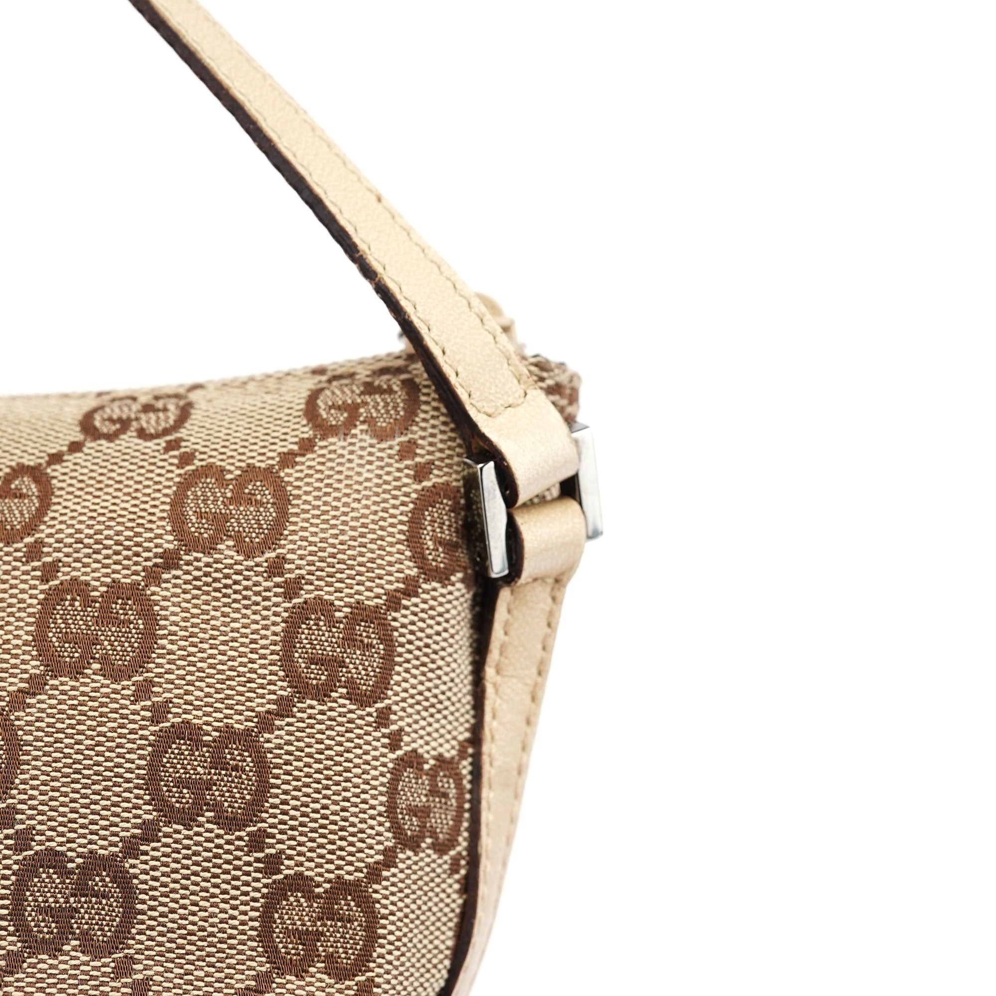 Gucci Beige GG Boat Pochette