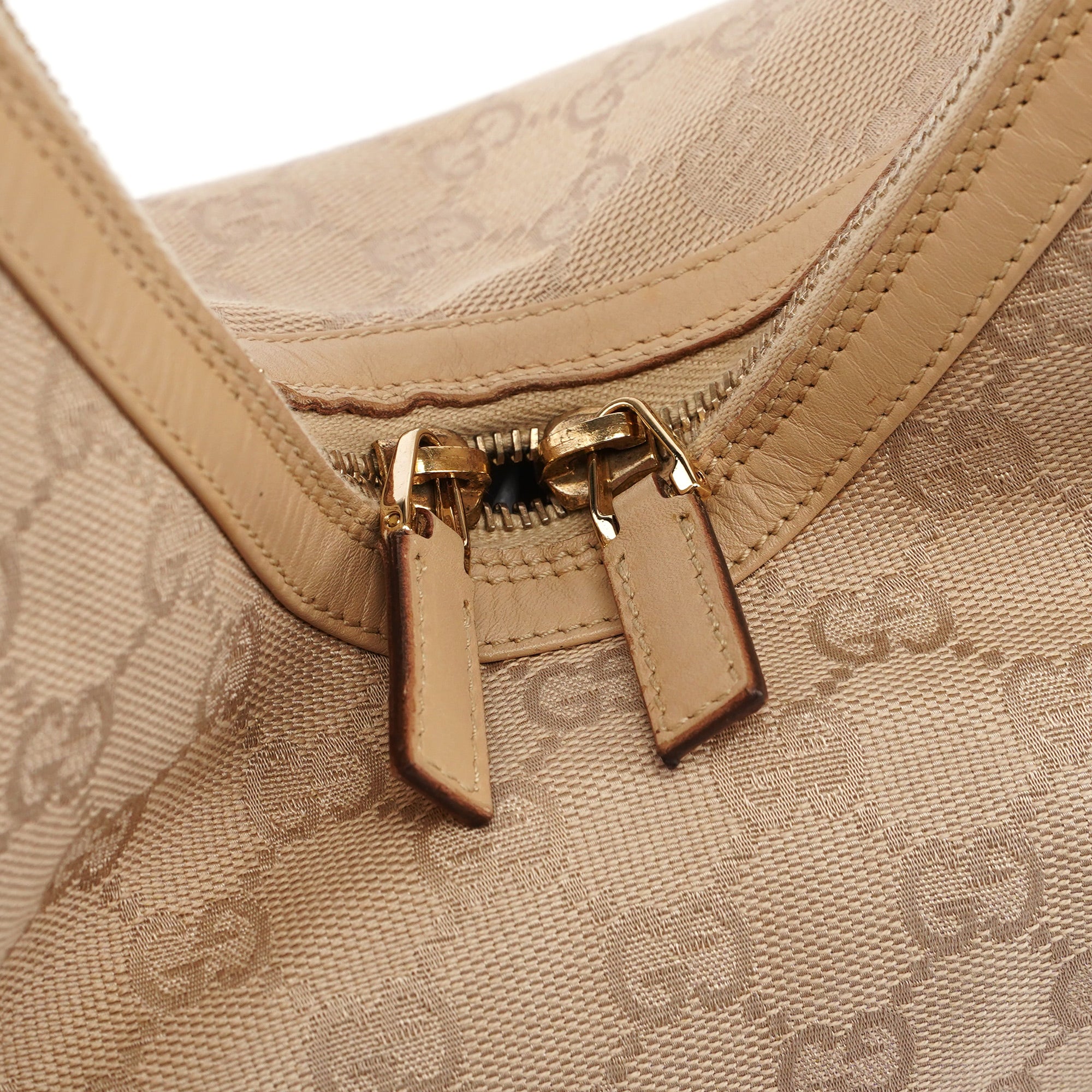 Gucci Beige GG V Hobo Shoulder Bag