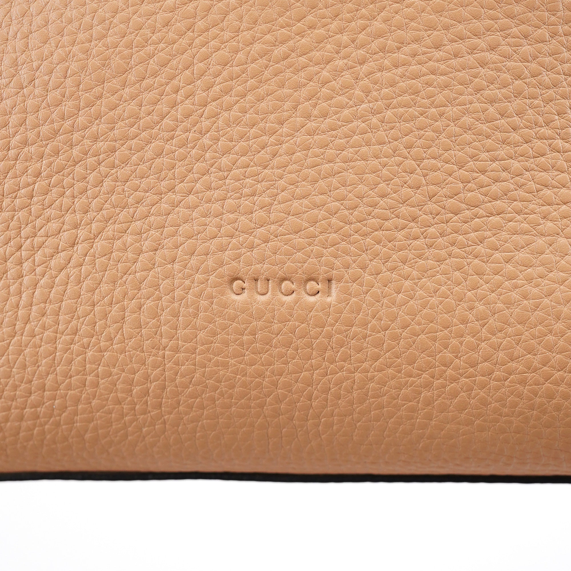 Gucci Sac deux portés Bamboo Turnlock en cuir beige