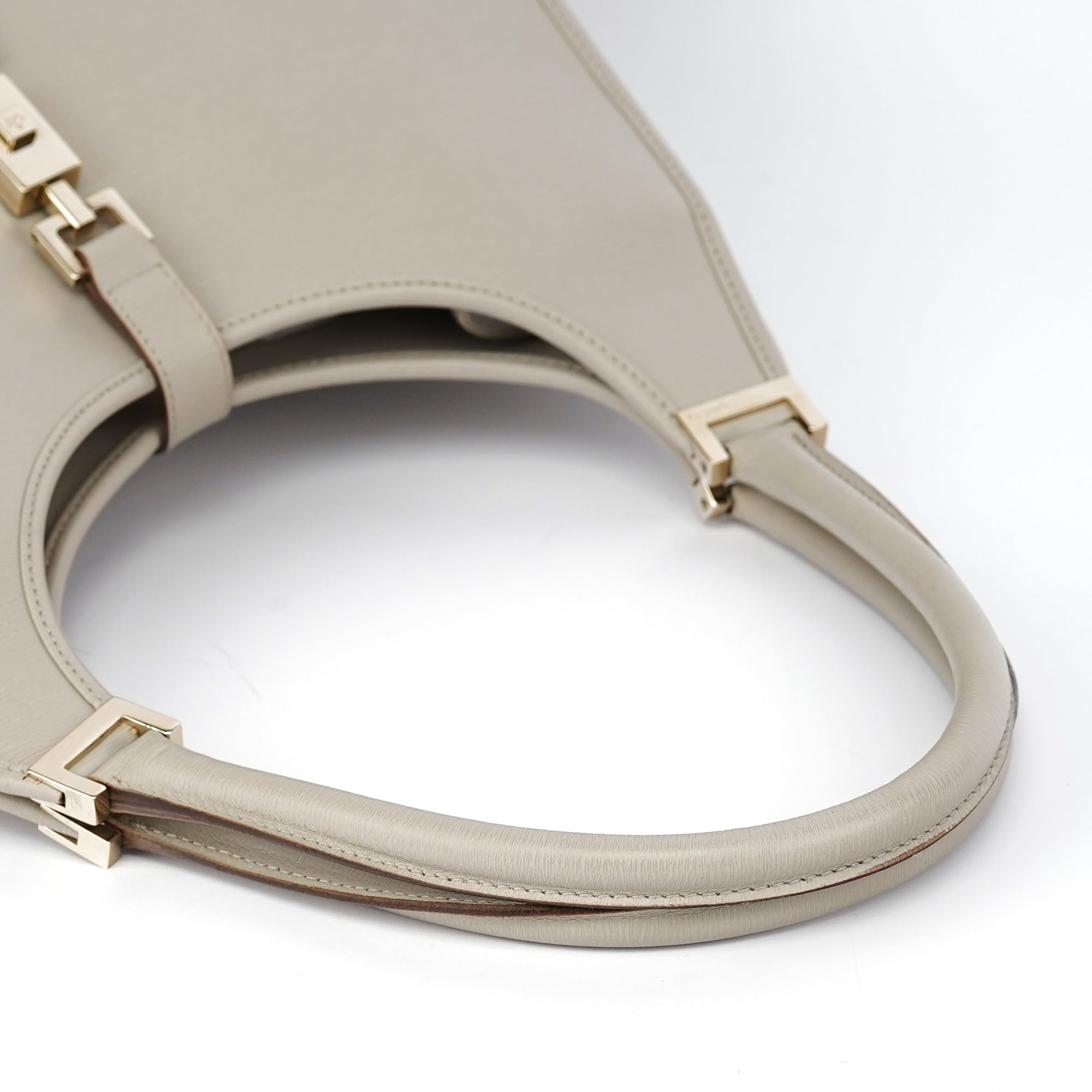 Gucci Sac porté épaule Jackie en cuir beige