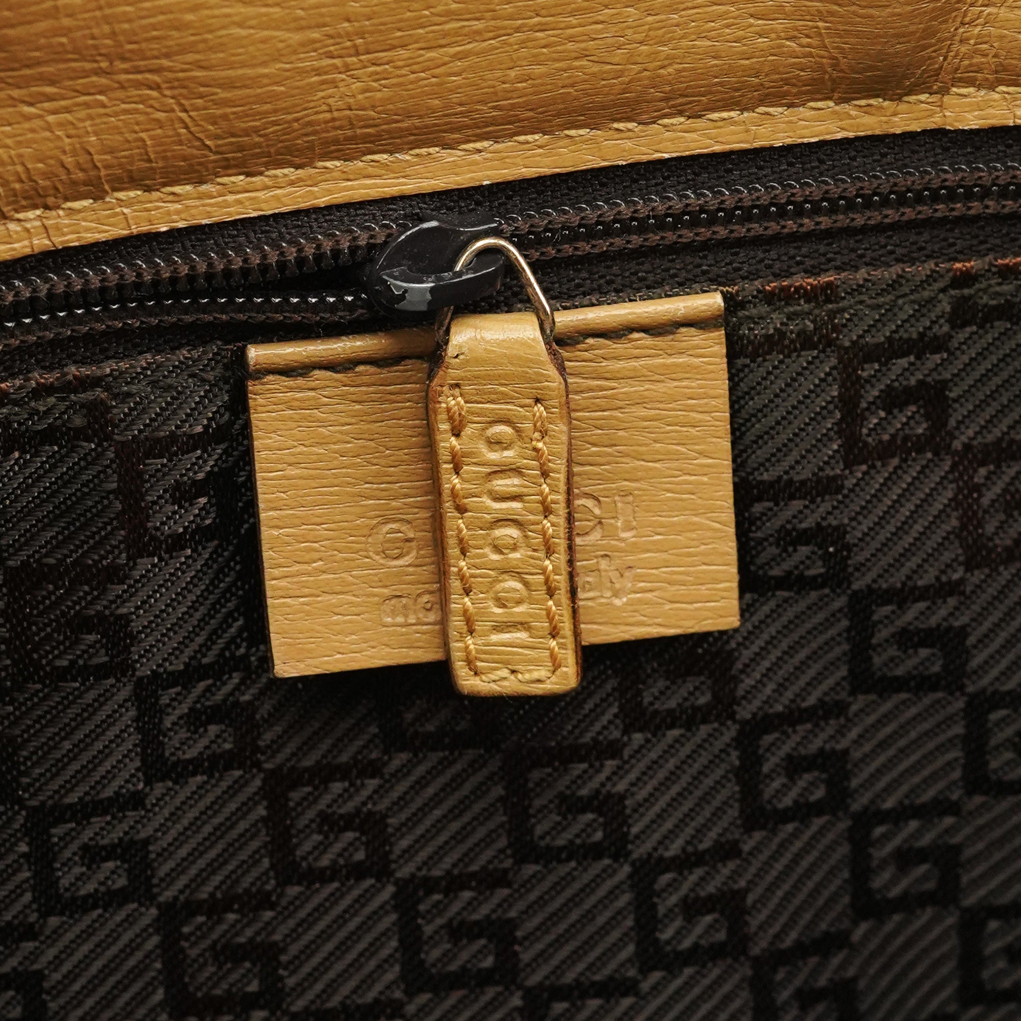Gucci Beige Leather Tote Bag