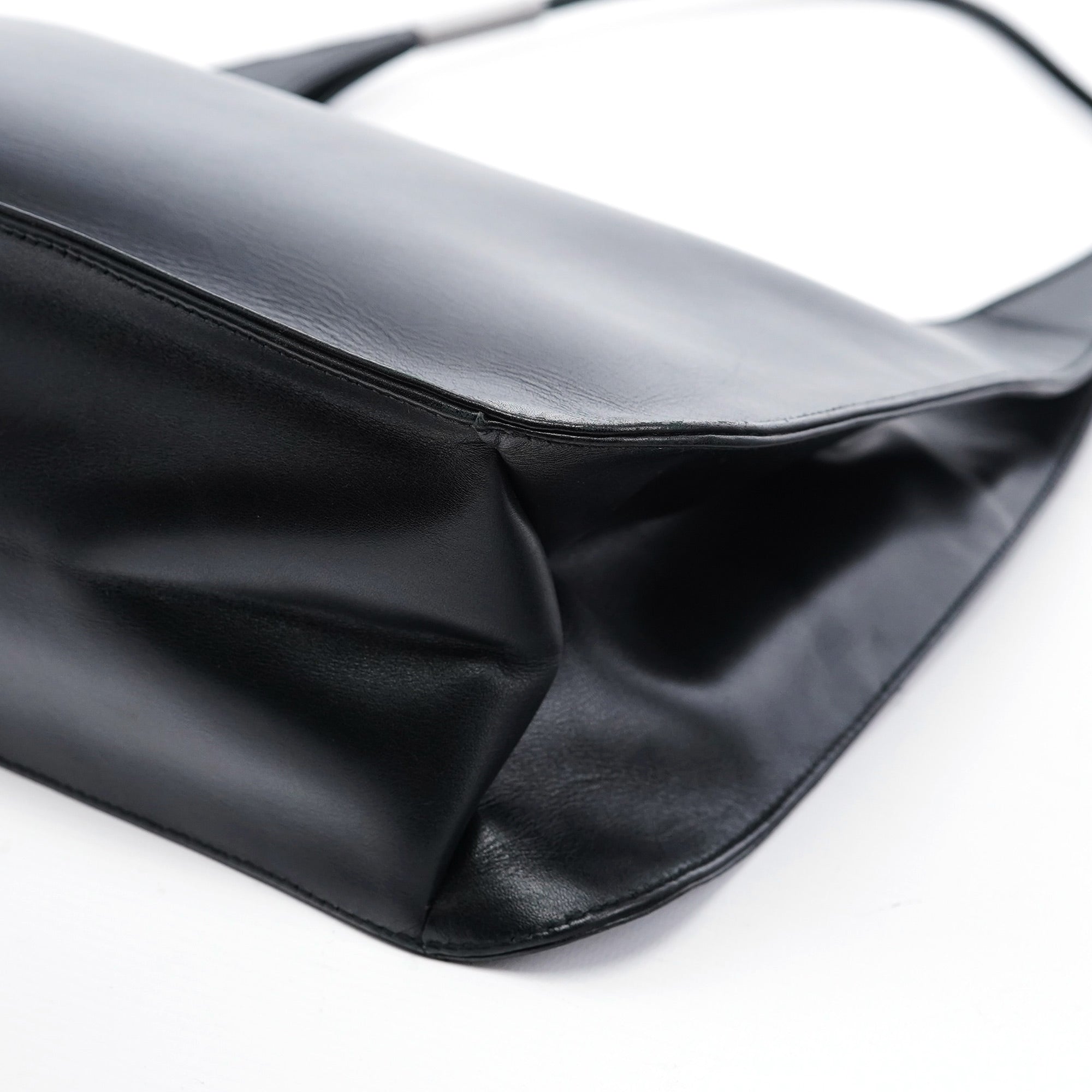 Gucci Black Calfskin Hobo Shoulder Bag