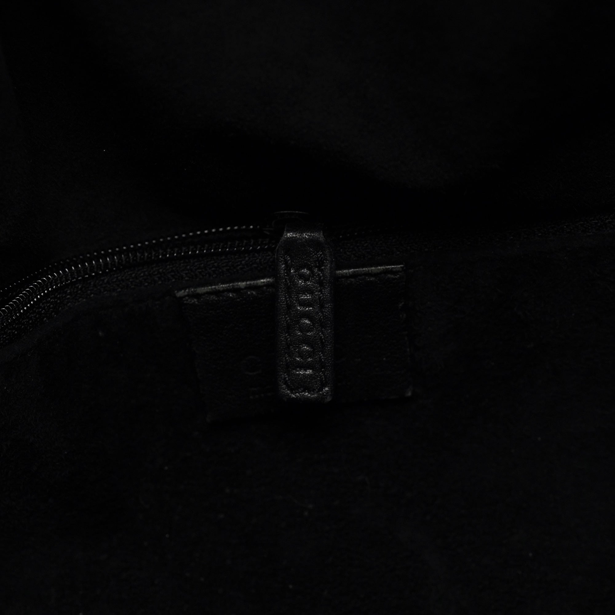 Gucci Black Calfskin Ruched Shoulder Bag