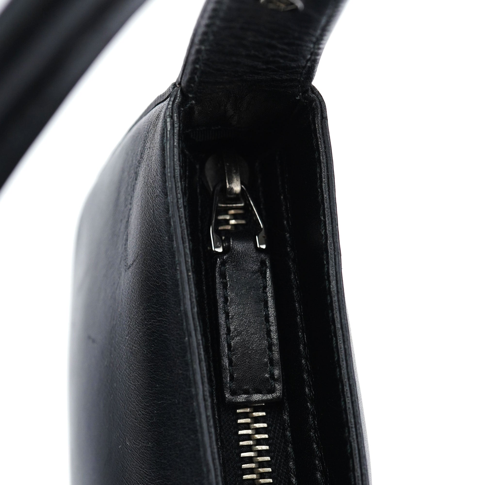 Gucci Black Calfskin Shoulder Bag