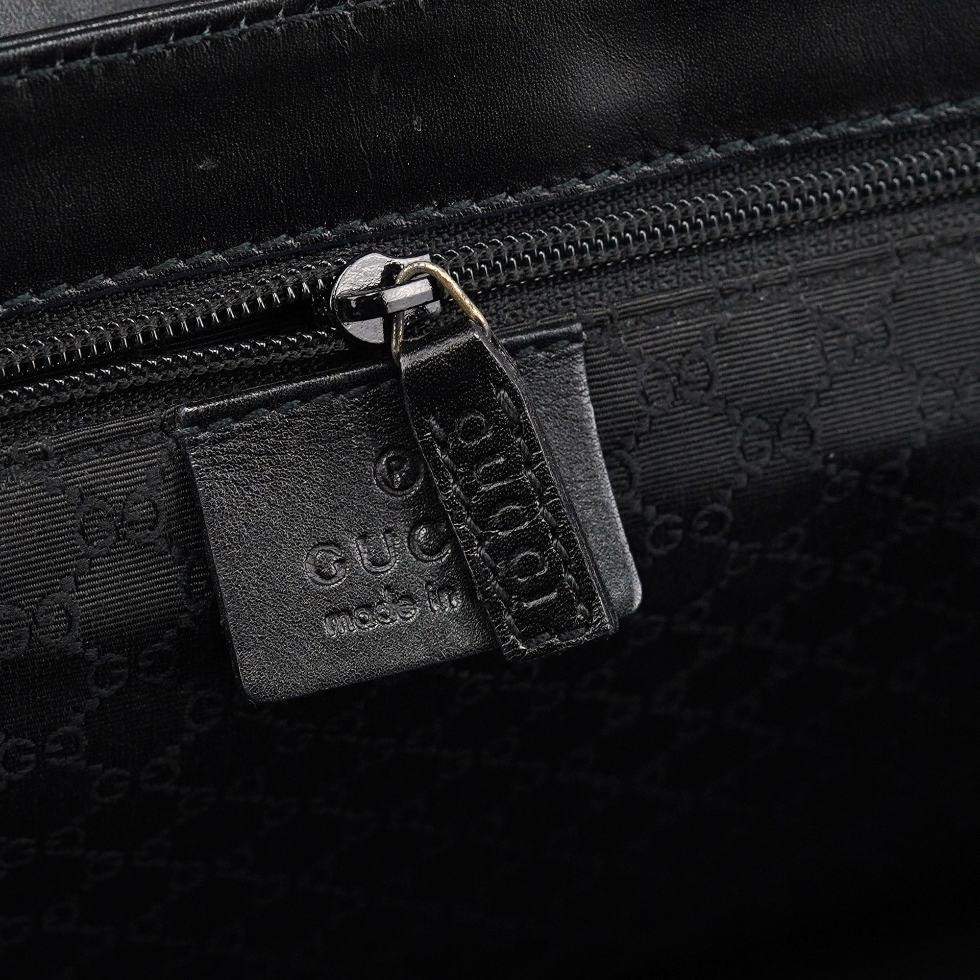 Gucci Sac porté épaule en cuir de veau noir