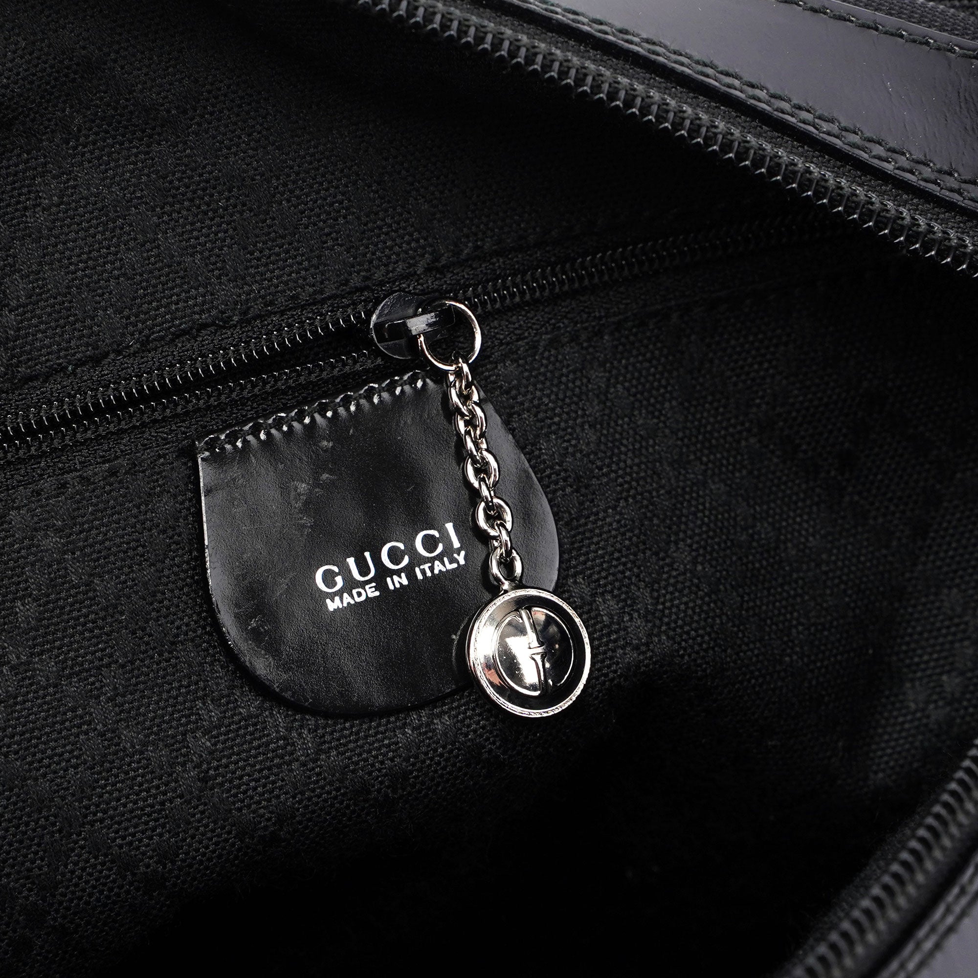 Gucci Sac porté épaule Bamboo en toile noire