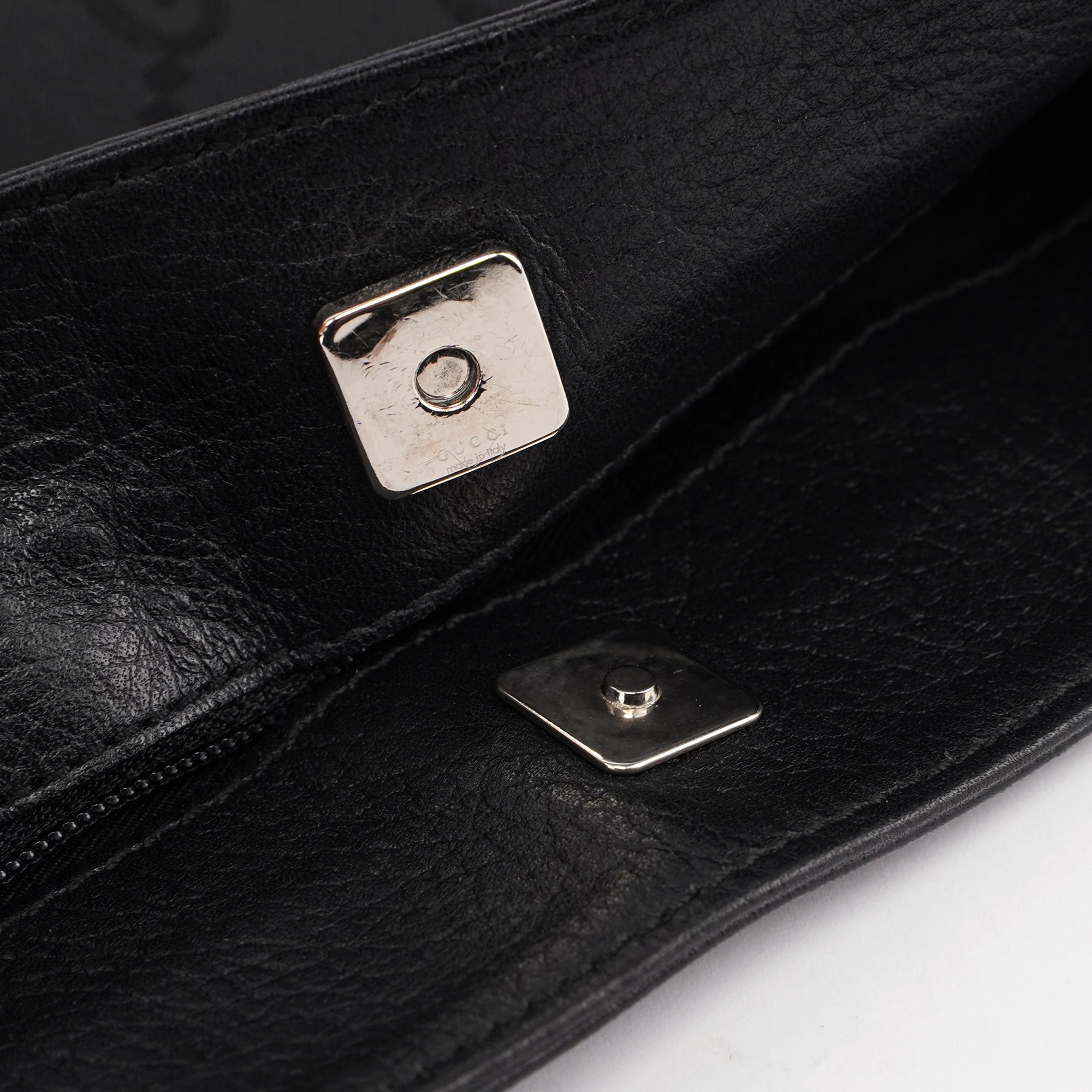 Gucci 143745 Sac porté épaule en nylon GG noir à finitions en cuir