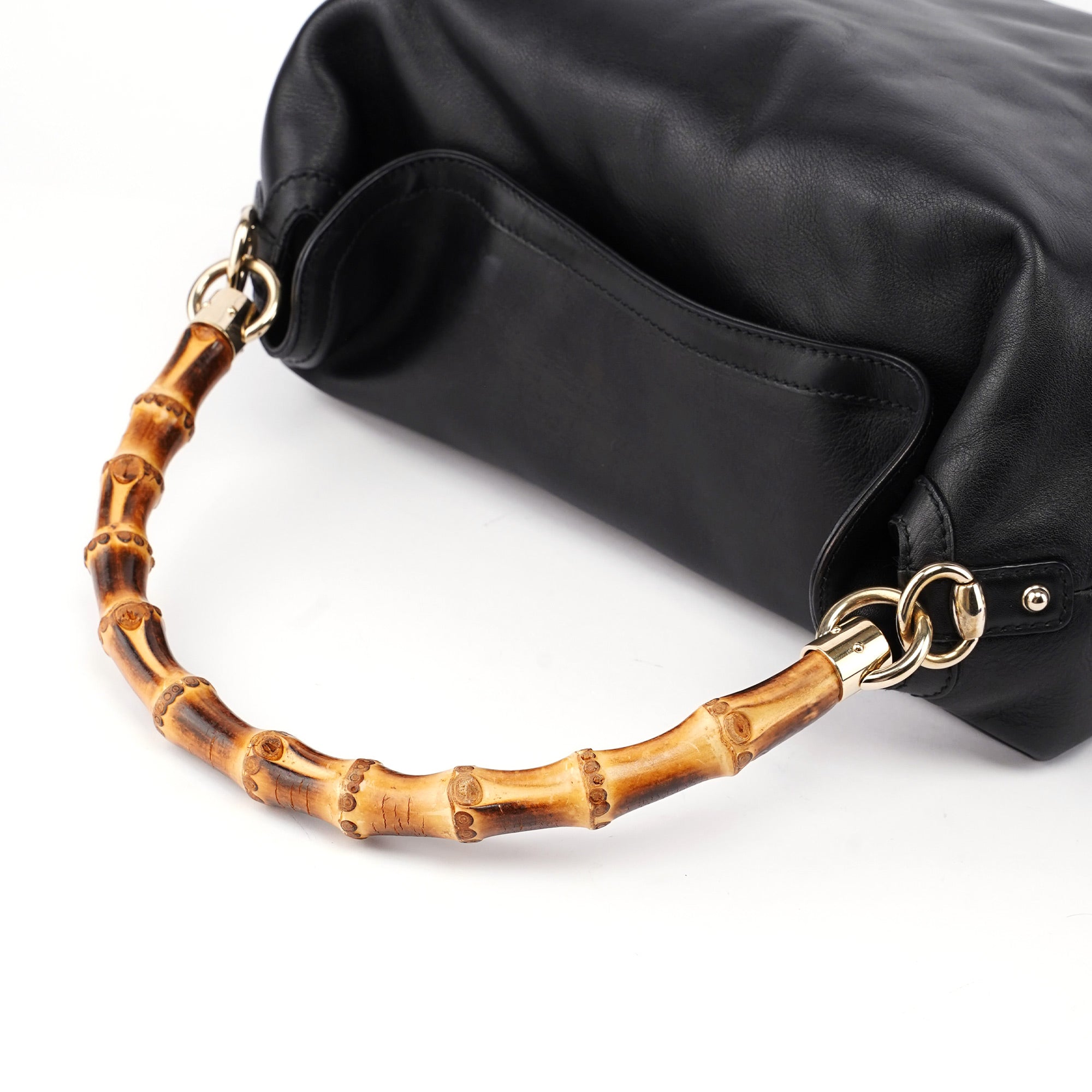Gucci Bamboo Schultertasche aus schwarzem Leder
