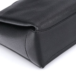 Gucci Black Leather Bamboo Turnlock Shoulder Bag