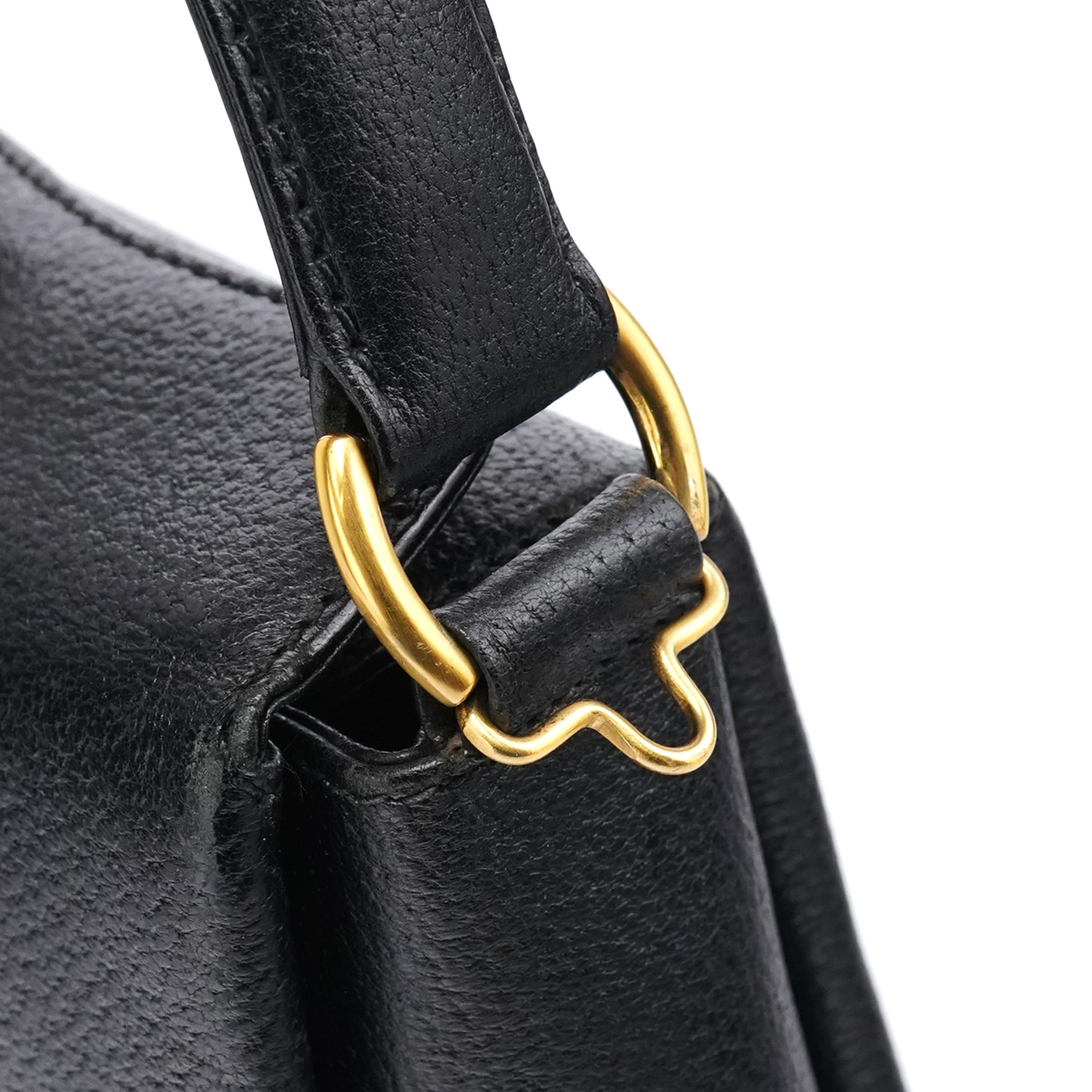 Gucci Bamboo Schultertasche mit Drehverschluss aus schwarzem Leder