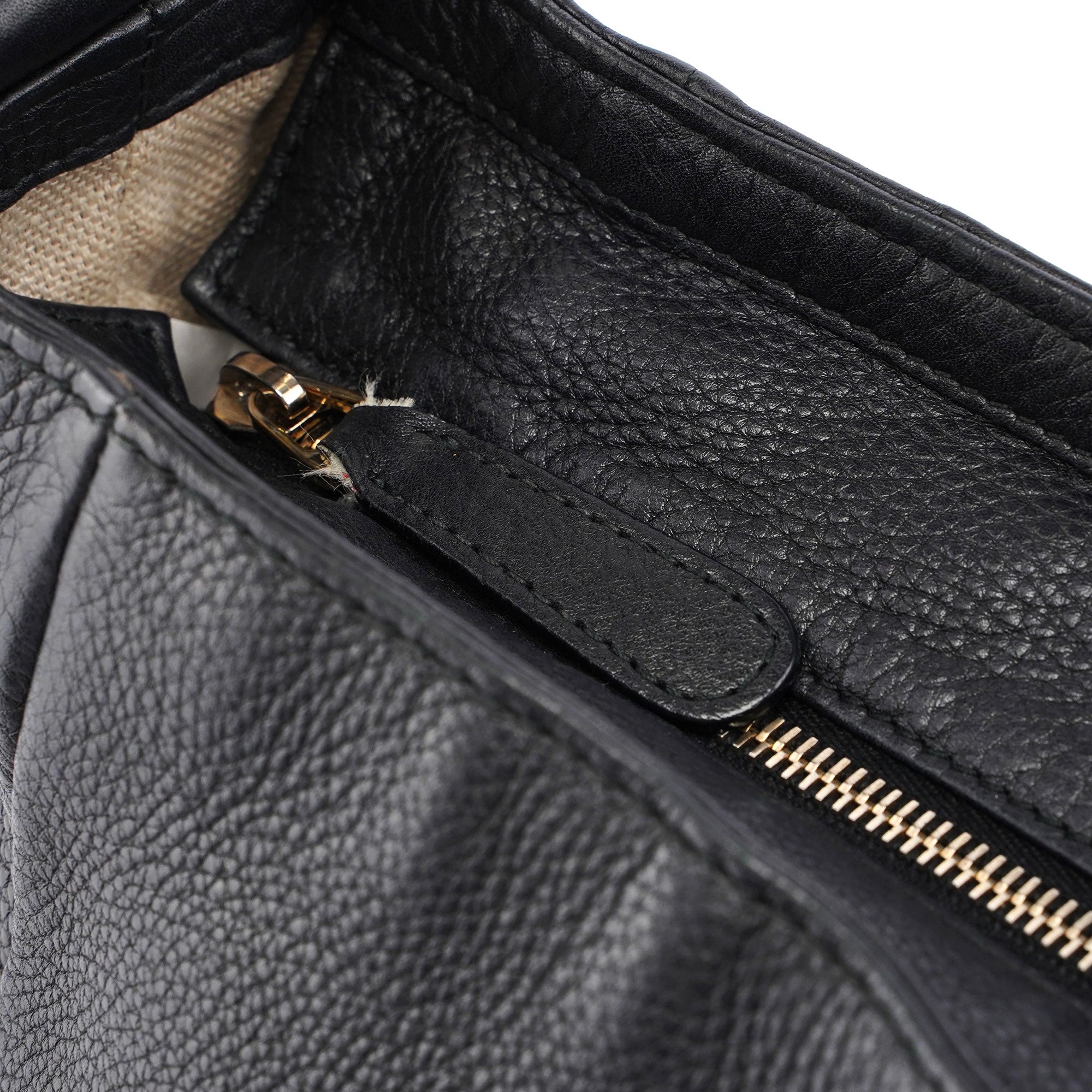 Gucci Hobo Bag aus schwarzem Leder