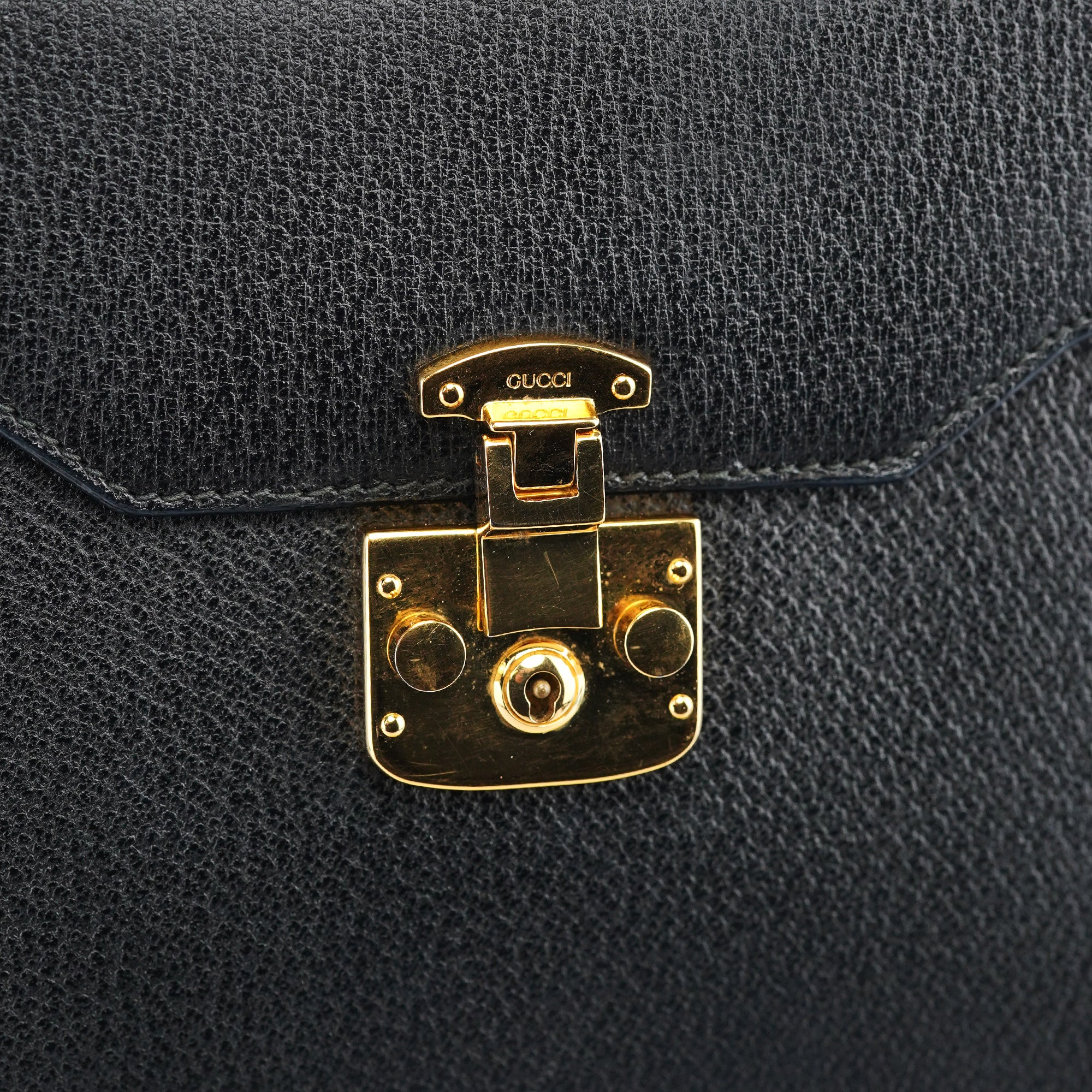 Gucci Sac deux portés Lady Lock en cuir noir