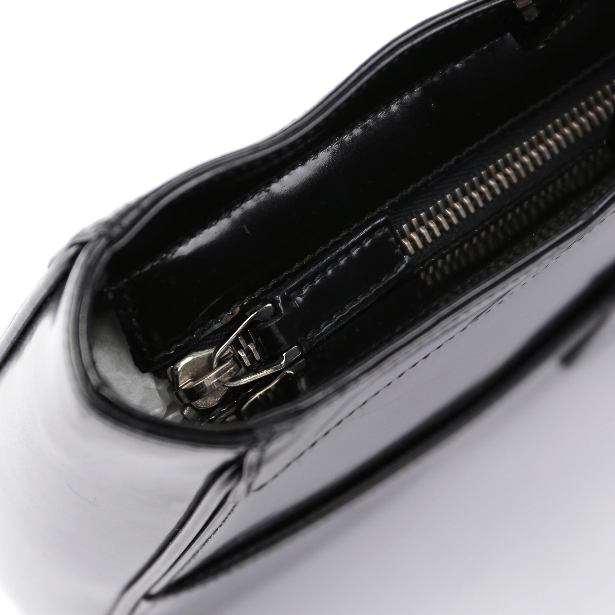 Gucci Sac cabas Jackie en cuir verni noir