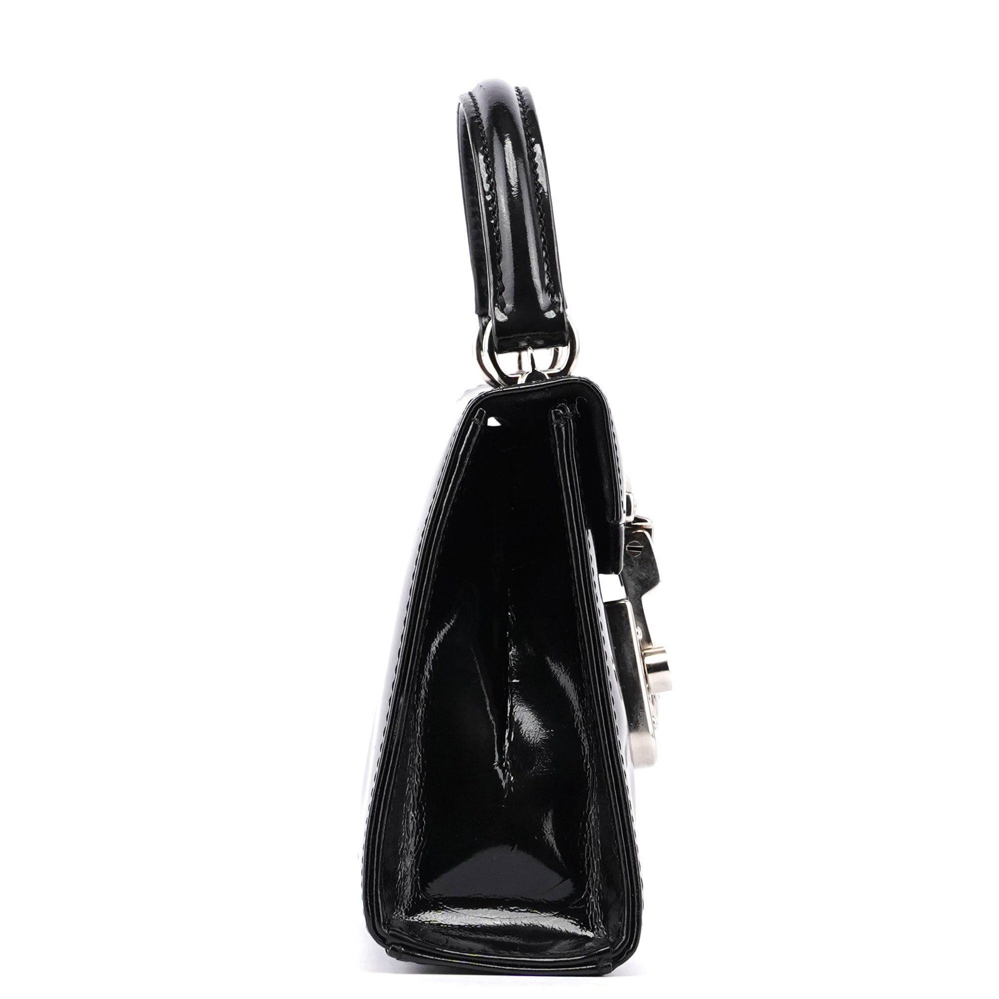 Gucci Micro Ladylock Handtasche aus schwarzem Lackleder