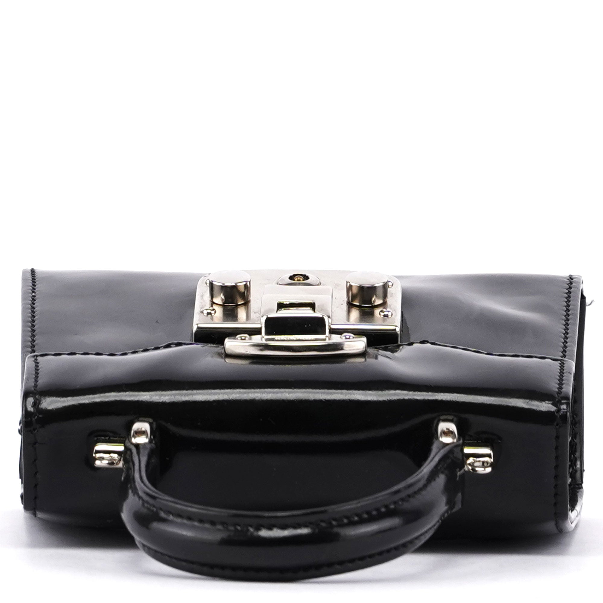 Gucci Micro Ladylock Handtasche aus schwarzem Lackleder
