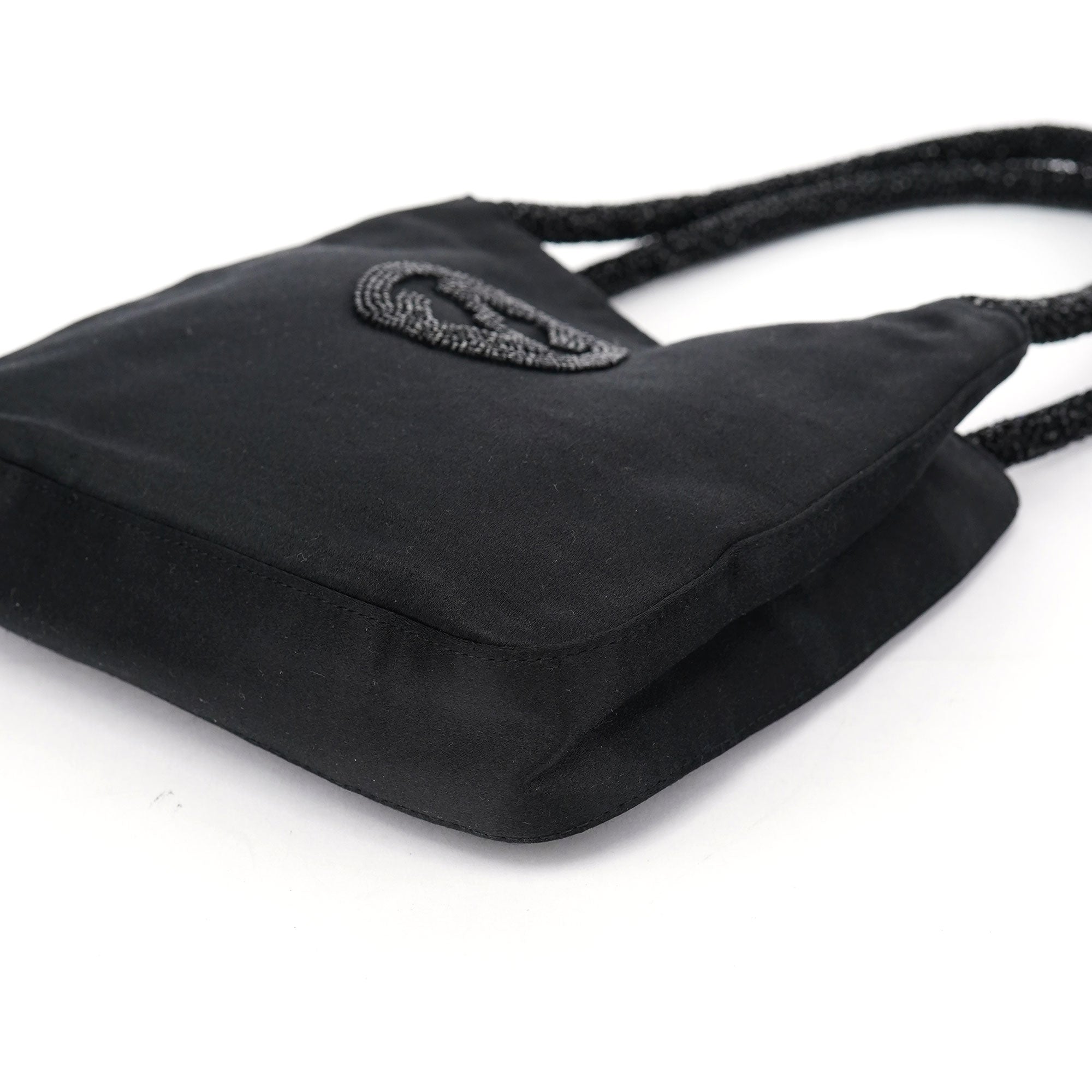Gucci Sac cabas perlé en satin noir