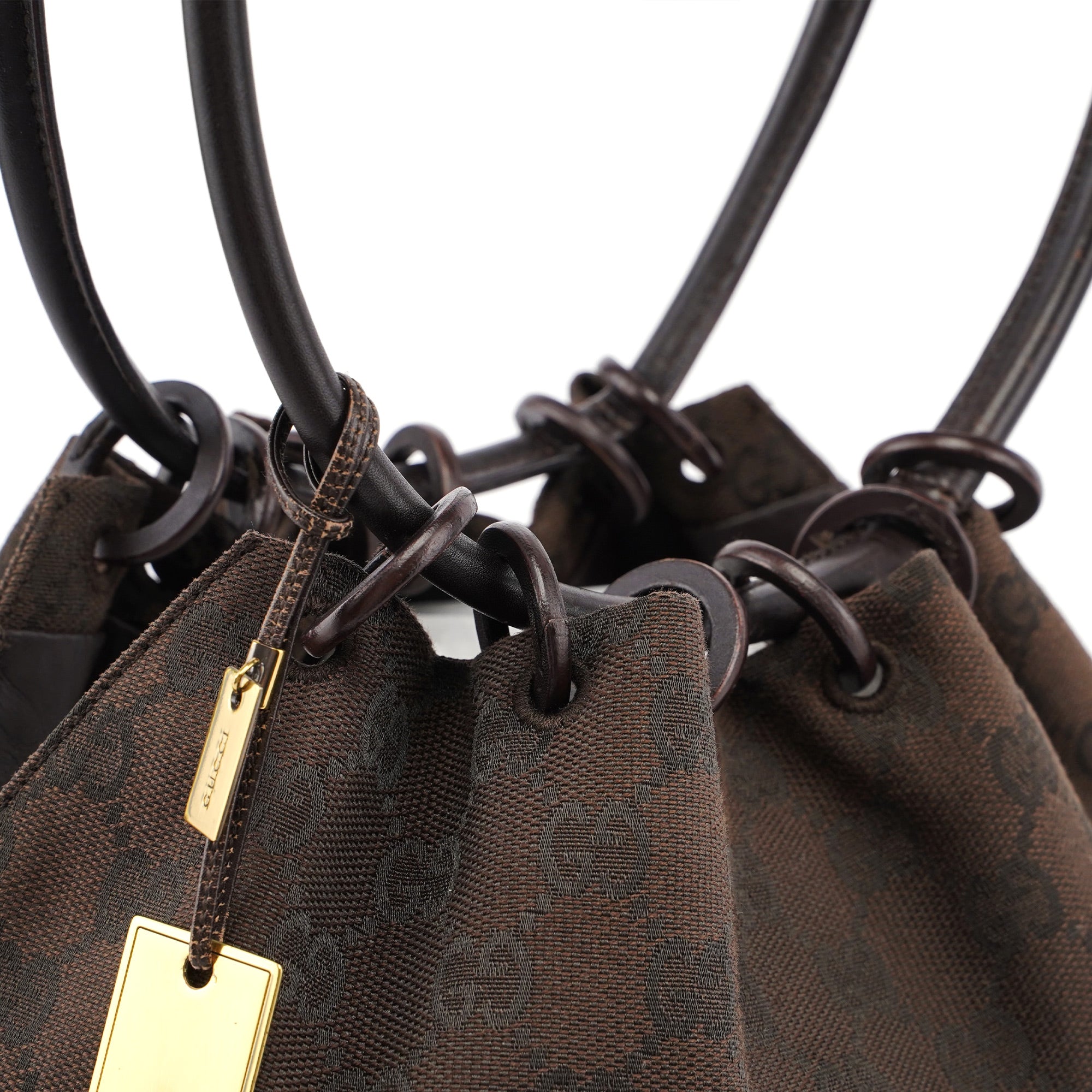 Gucci Sac porté épaule à lien coulissant en toile GG marron