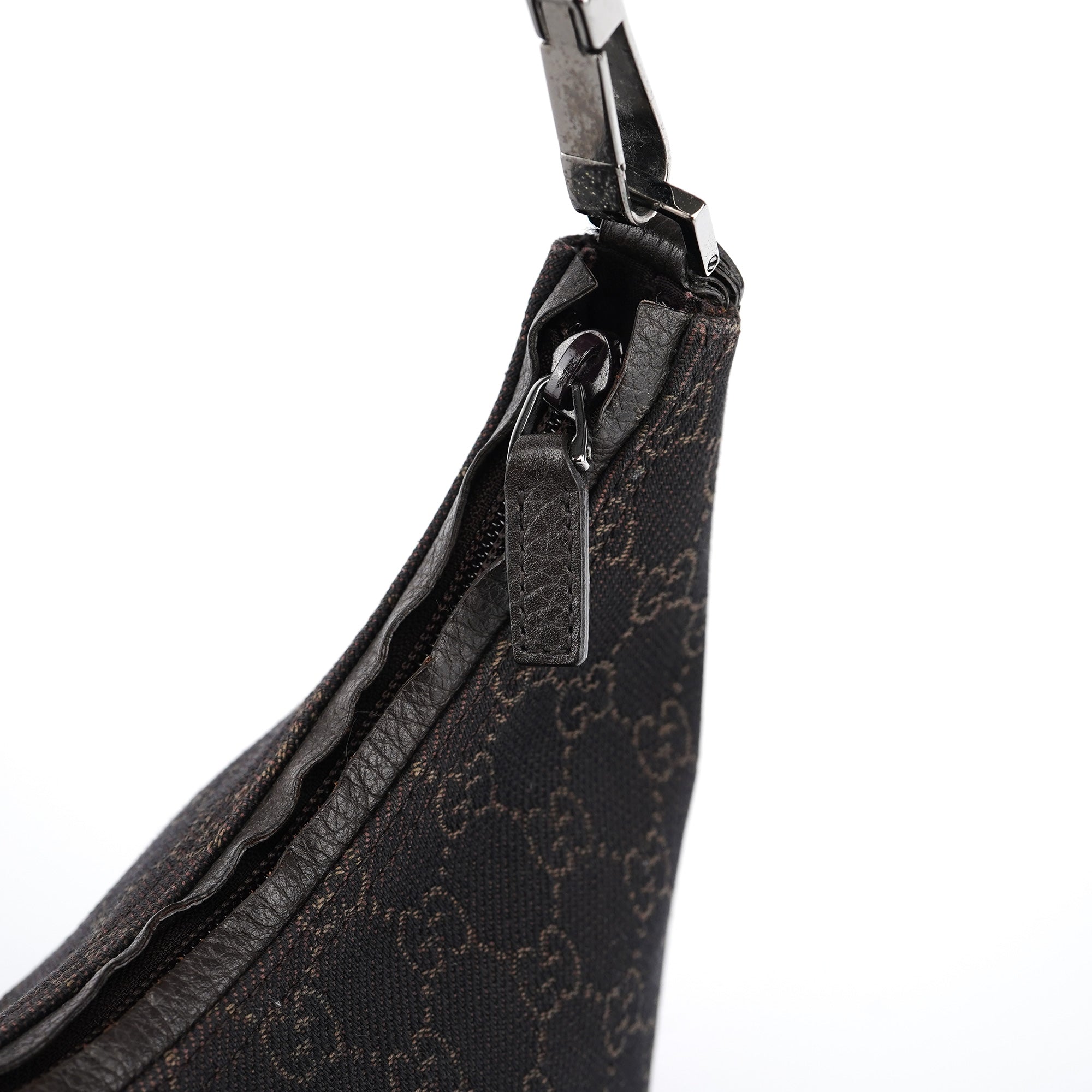 Gucci Sac porté épaule en toile GG marron