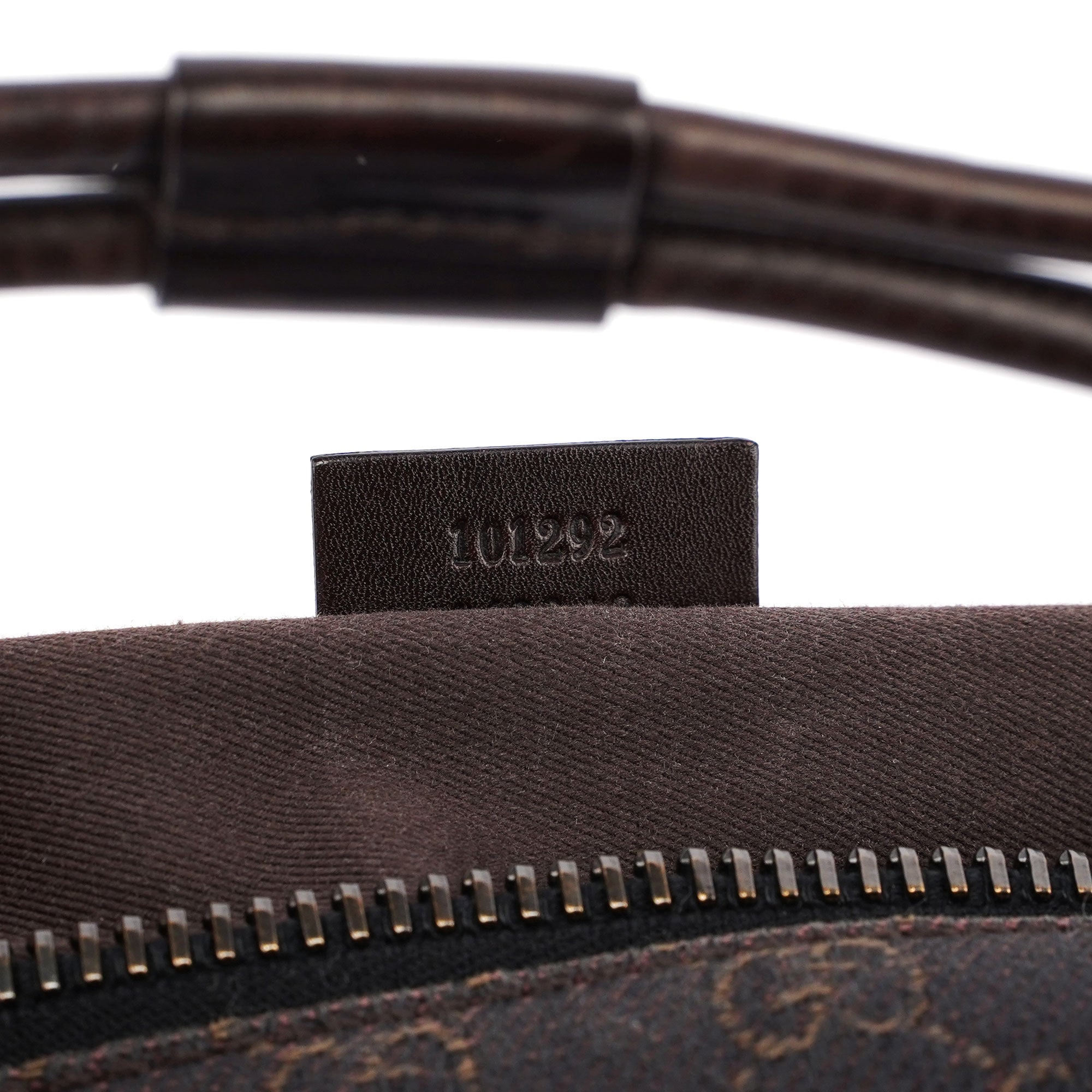 Gucci Schultertasche aus braunem GG Canvas