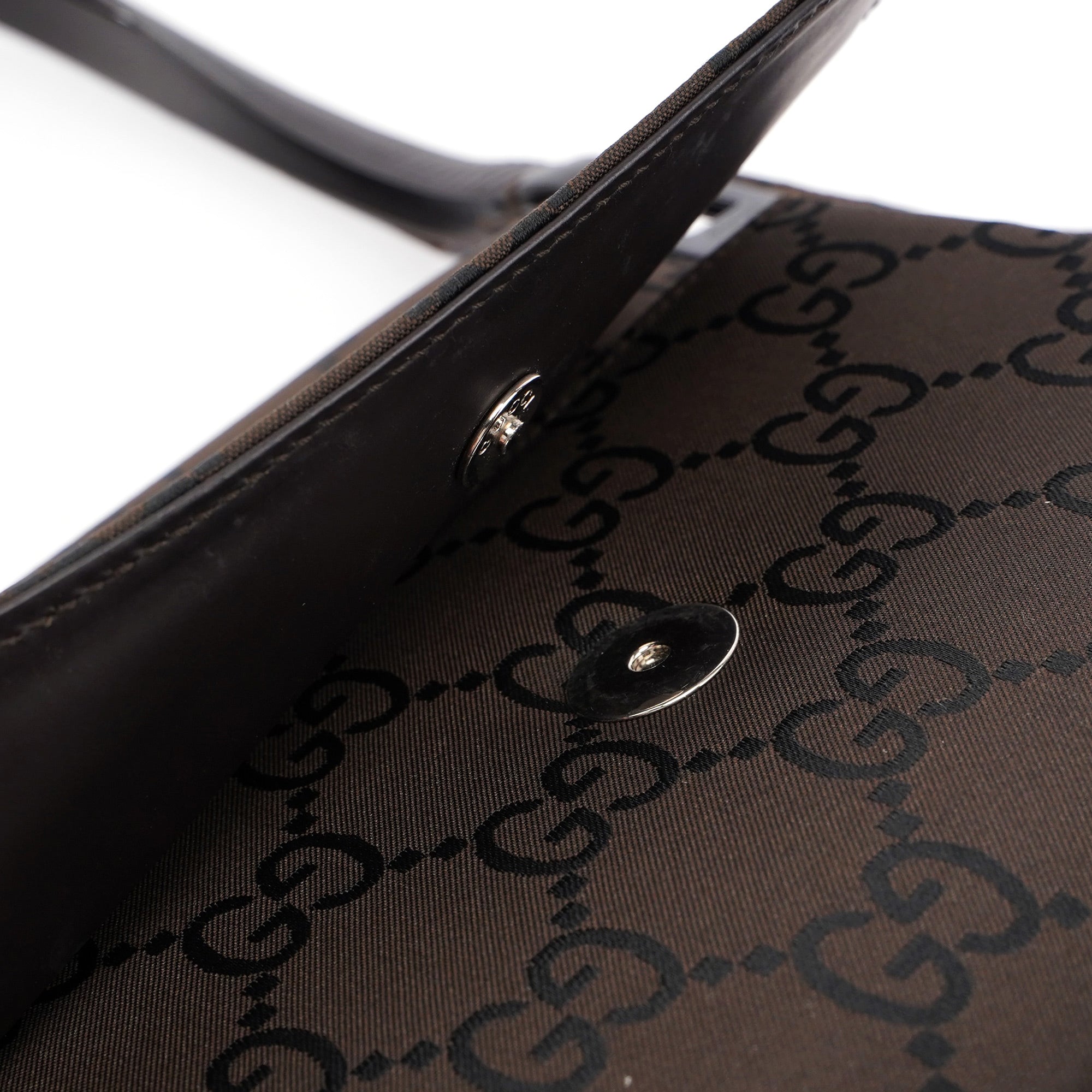 Gucci Sac porté épaule en toile GG marron