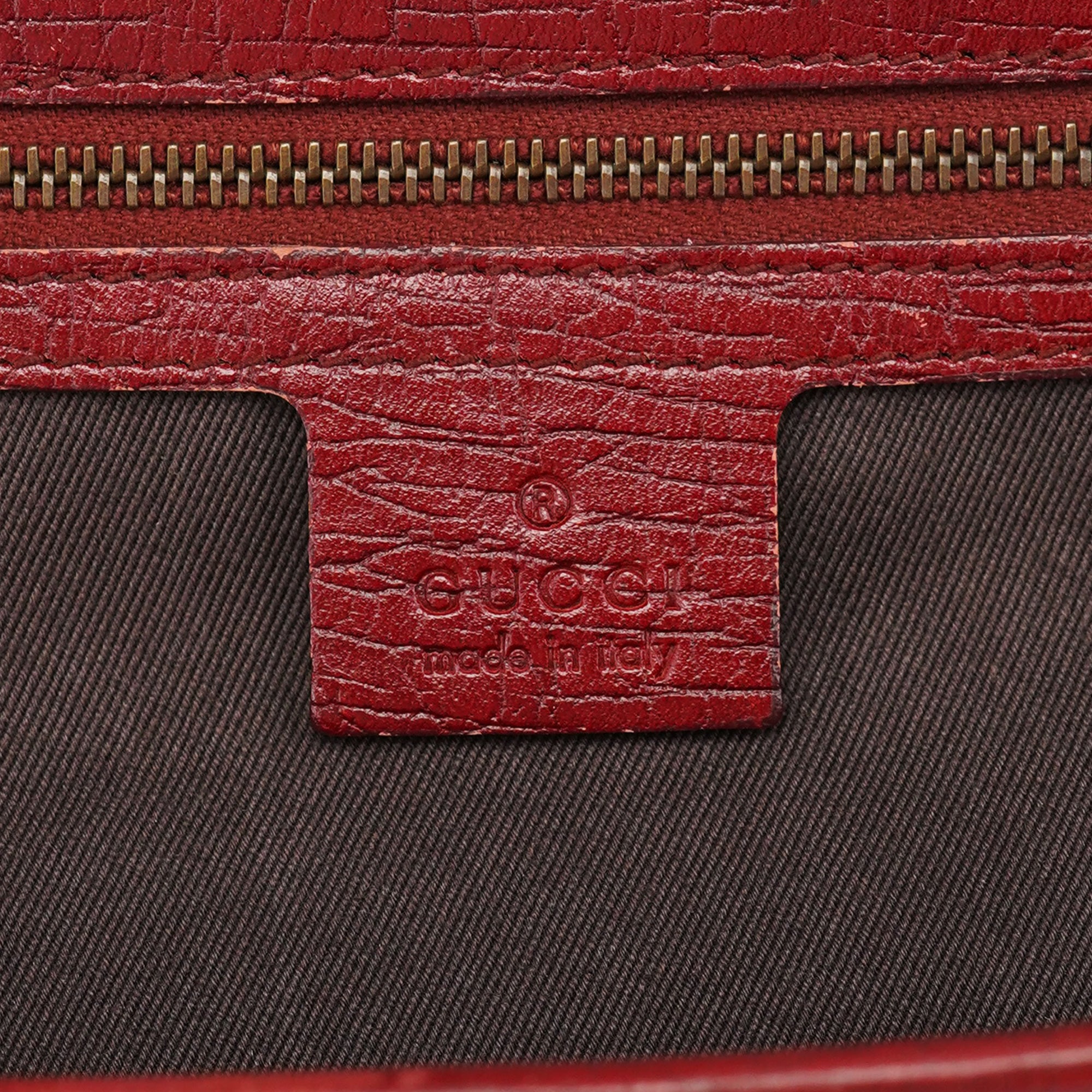 Gucci Sac Bamboo Bullet en cuir bordeaux