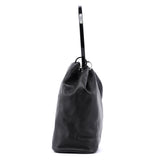 Gucci Automne 1999 Sac porté épaule Loop en cuir noir