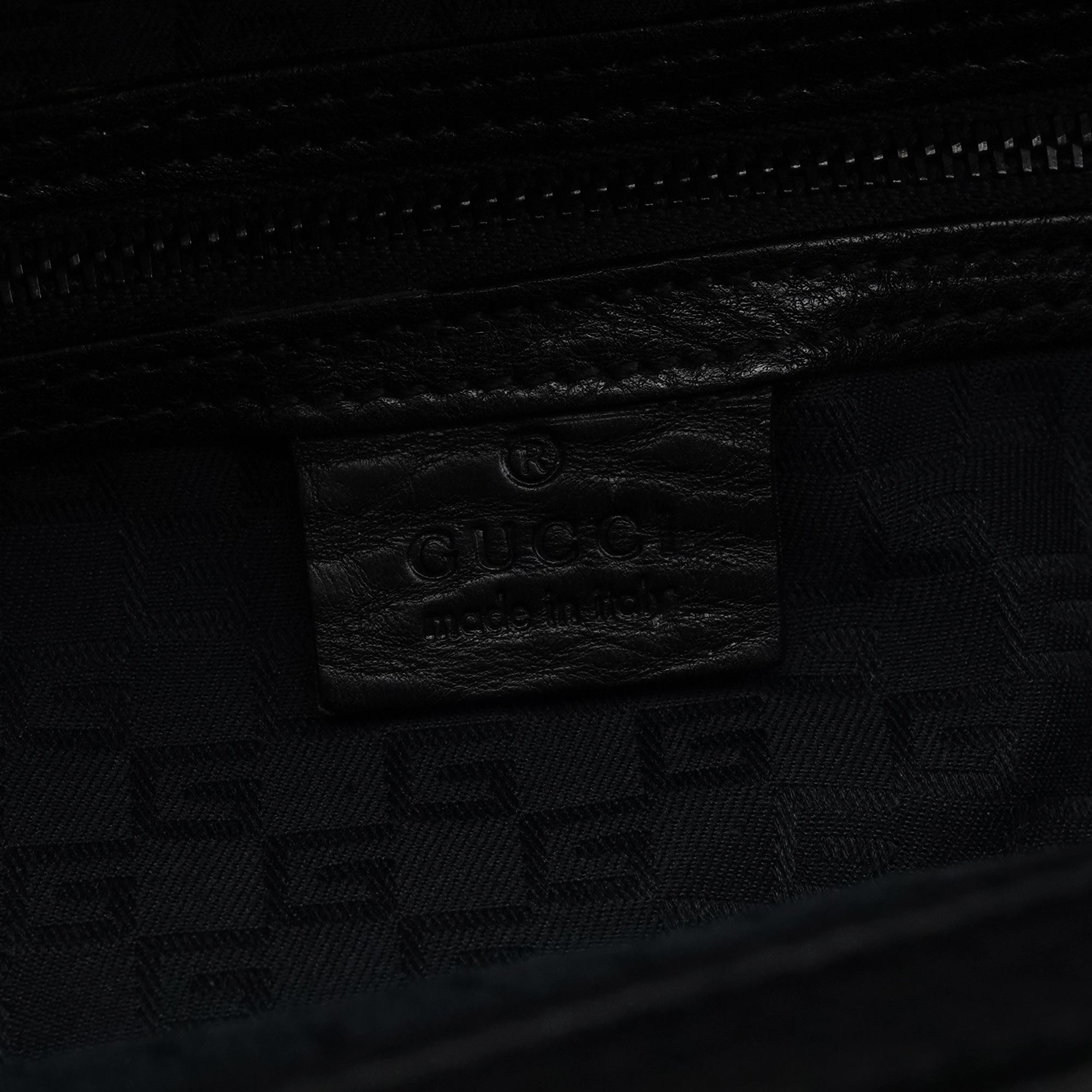 Gucci Fall 2002 Black Leather Hinged Frame Bucket Bag