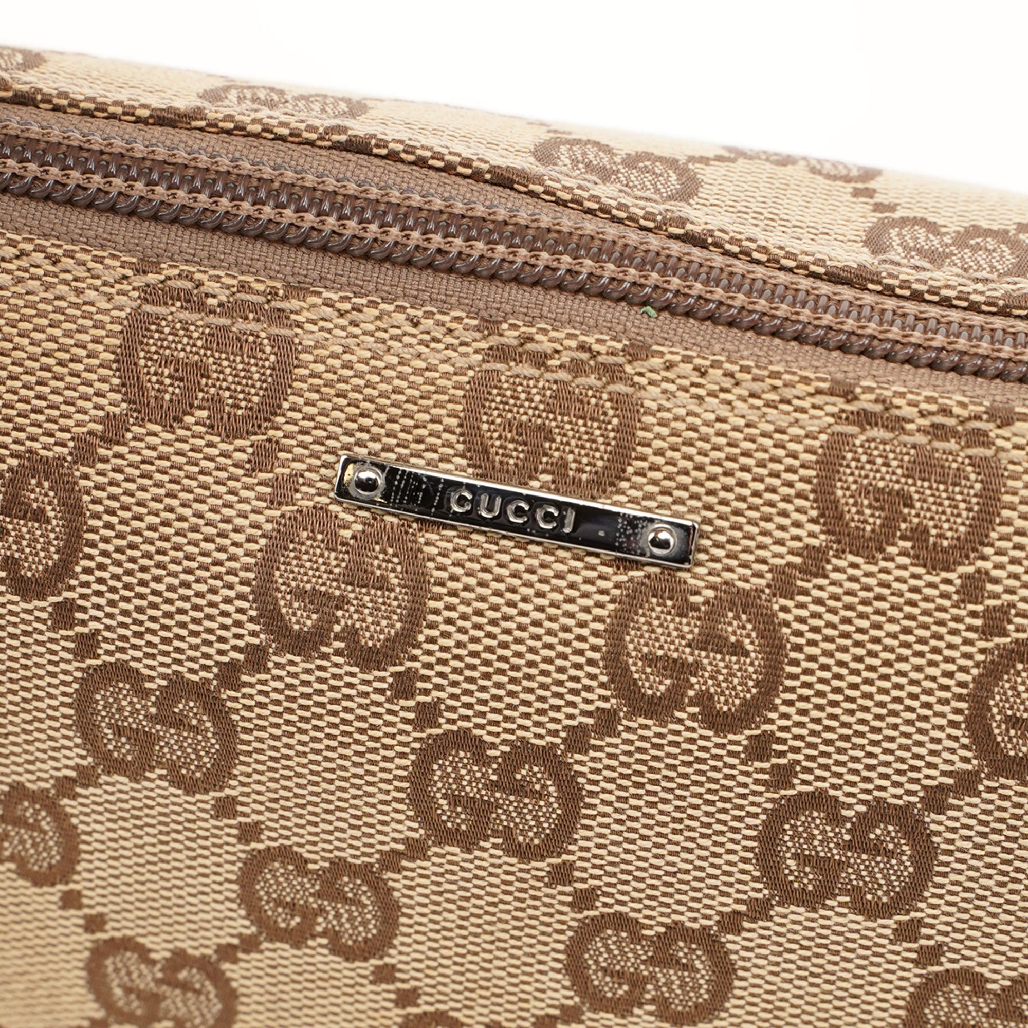 Gucci Boat Pochette aus GG Monogram Canvas